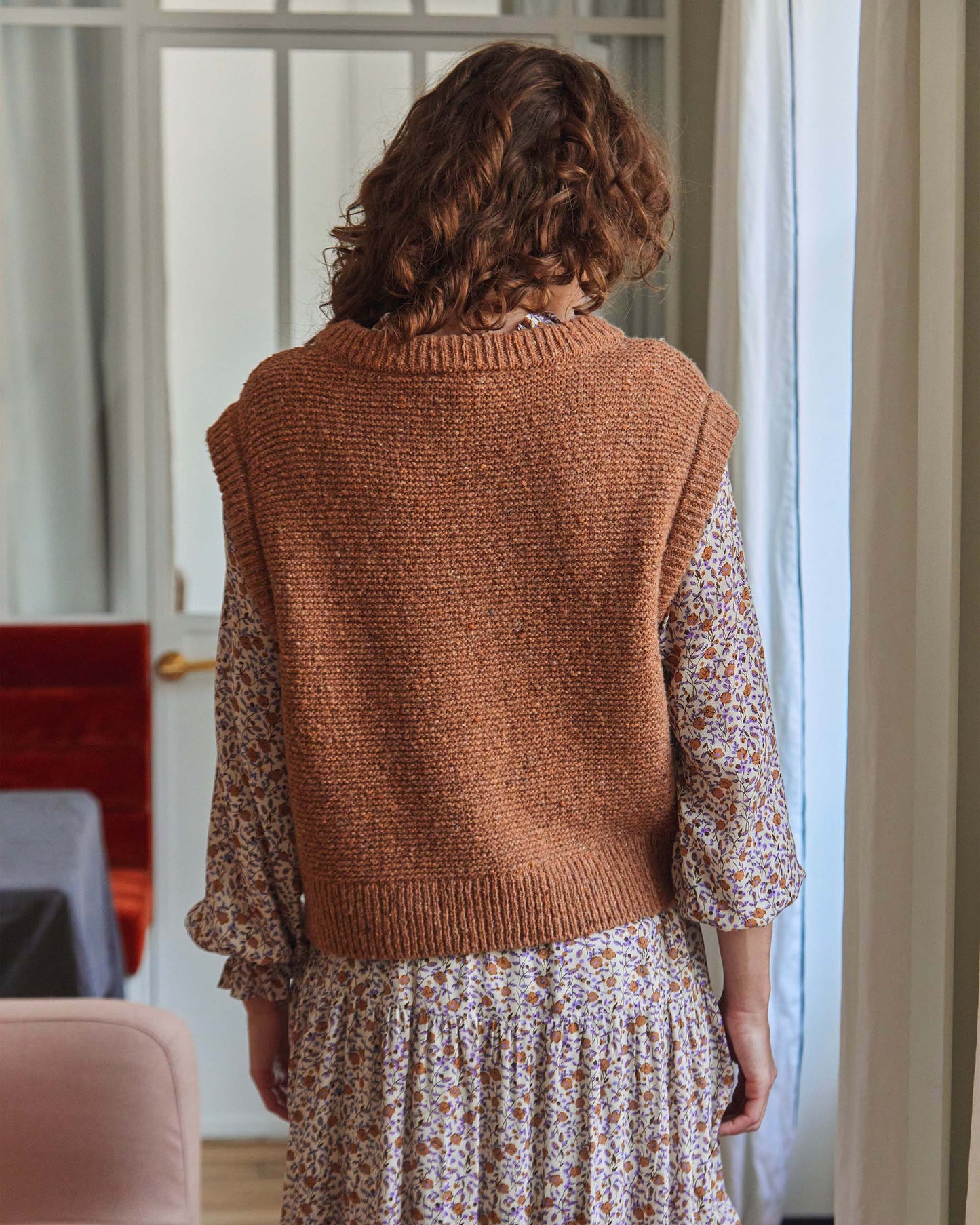 Pull sans manches laine recyclée caramel