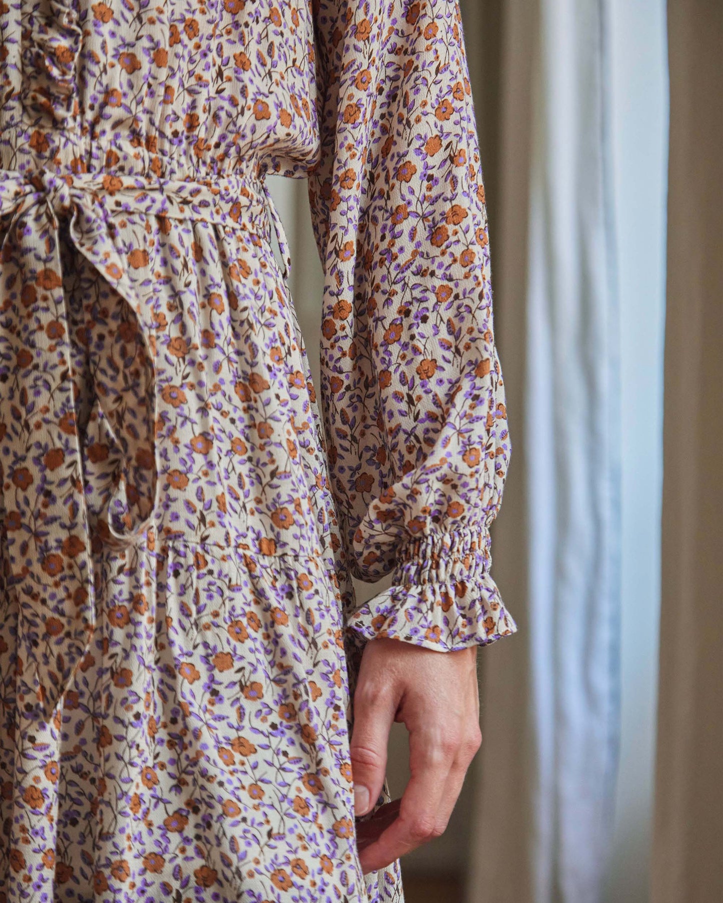 Robe campanule marron et violet