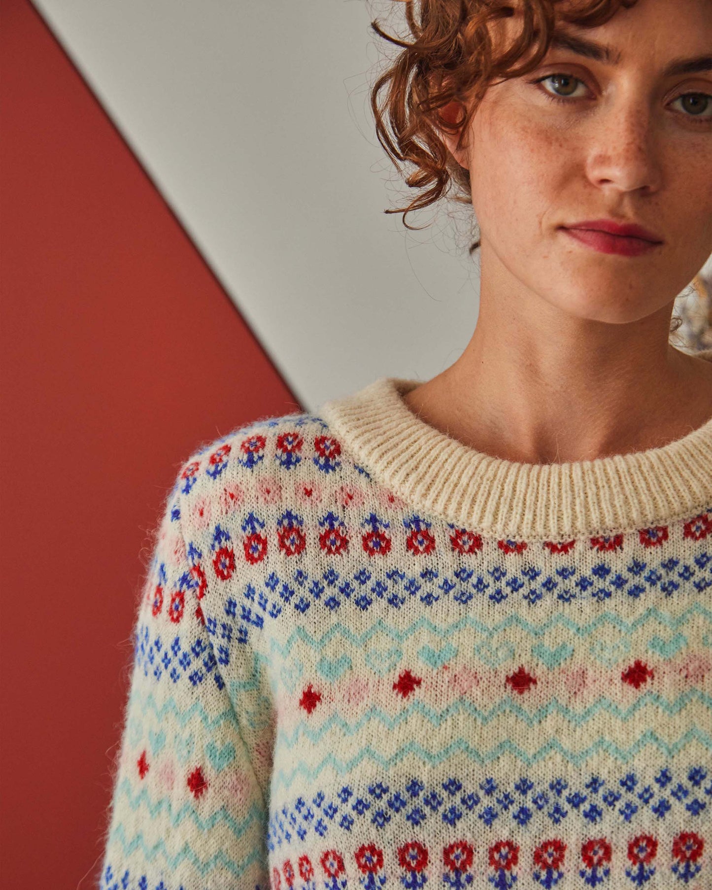 Pull femme jacquard écru et multicolore