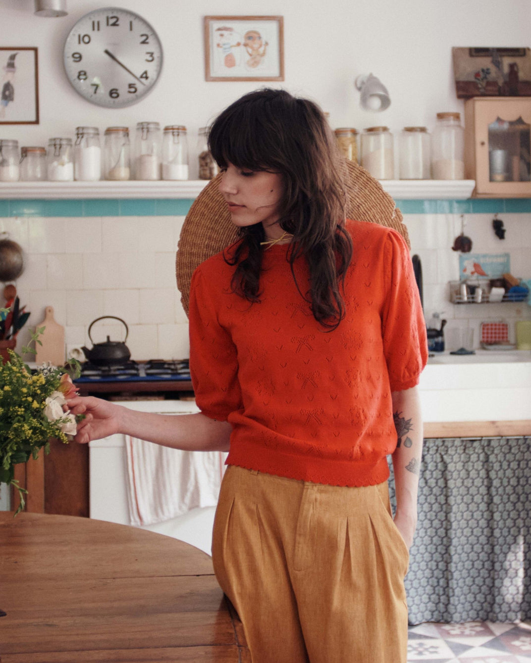 Pull - Ajouré noeud rouge