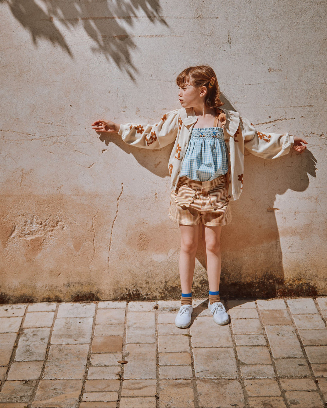 Cardigan fleurs coton bio fille caramel