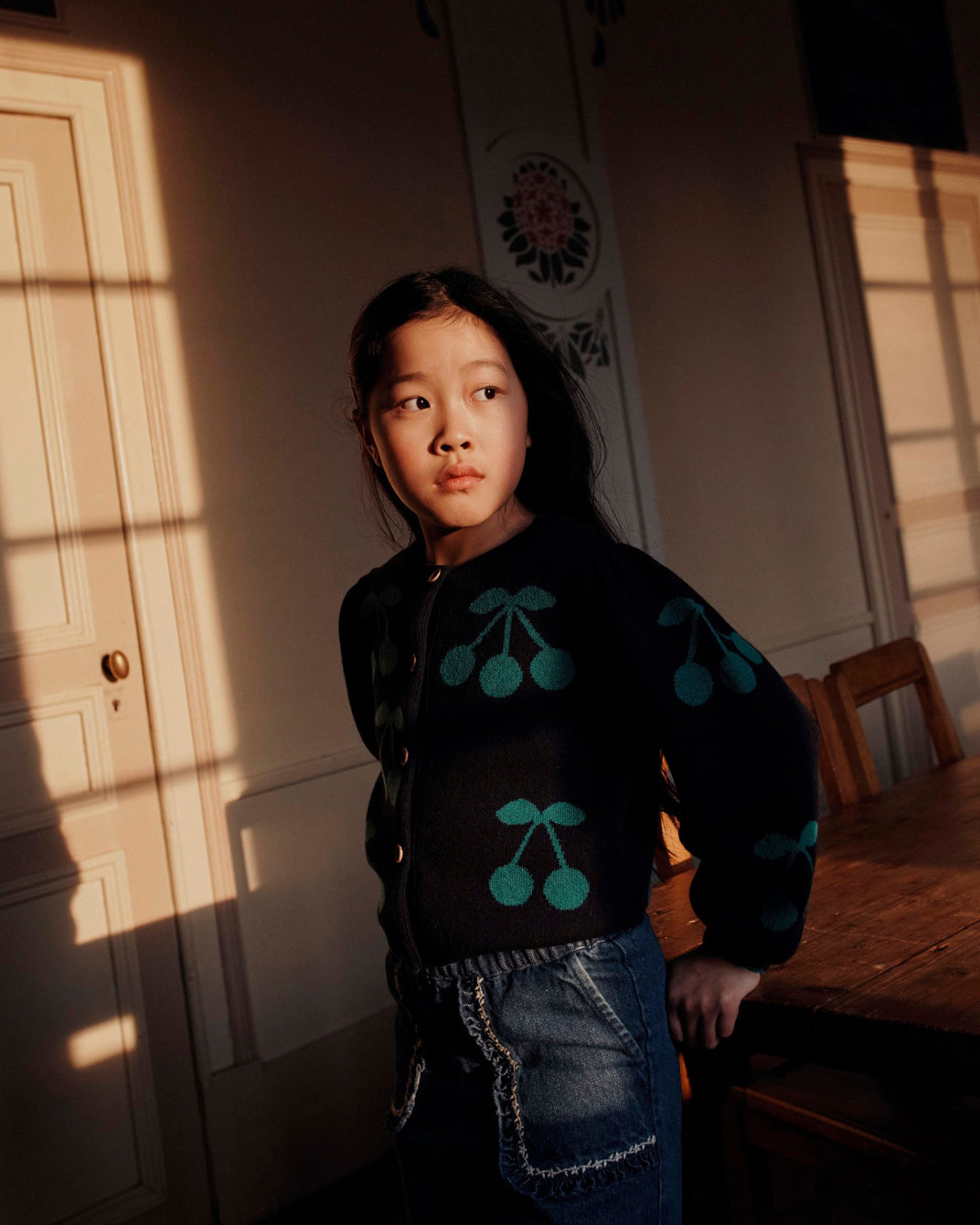 Cardigan fille jacquard cerises marine