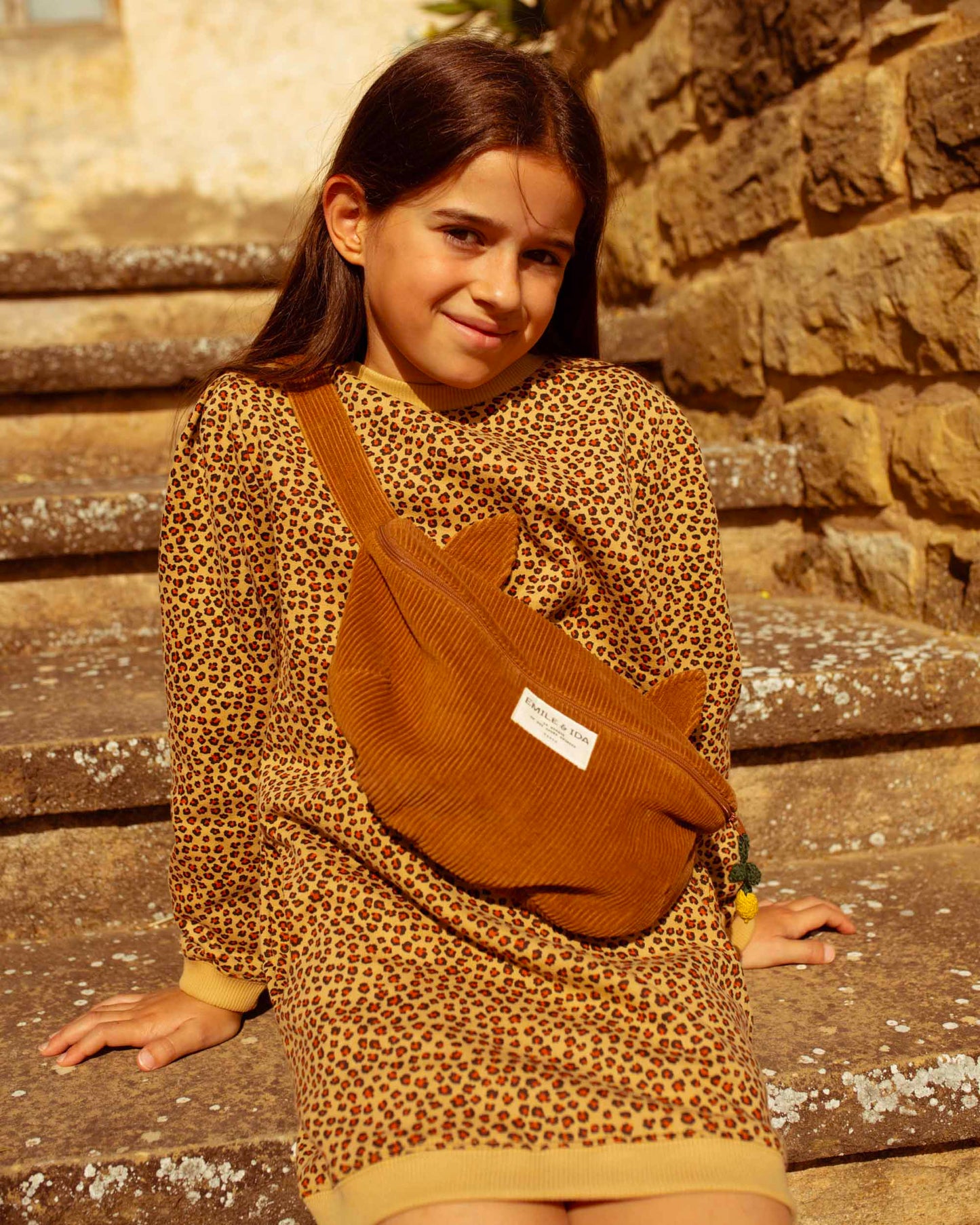 Sac banane chat velours macadamia