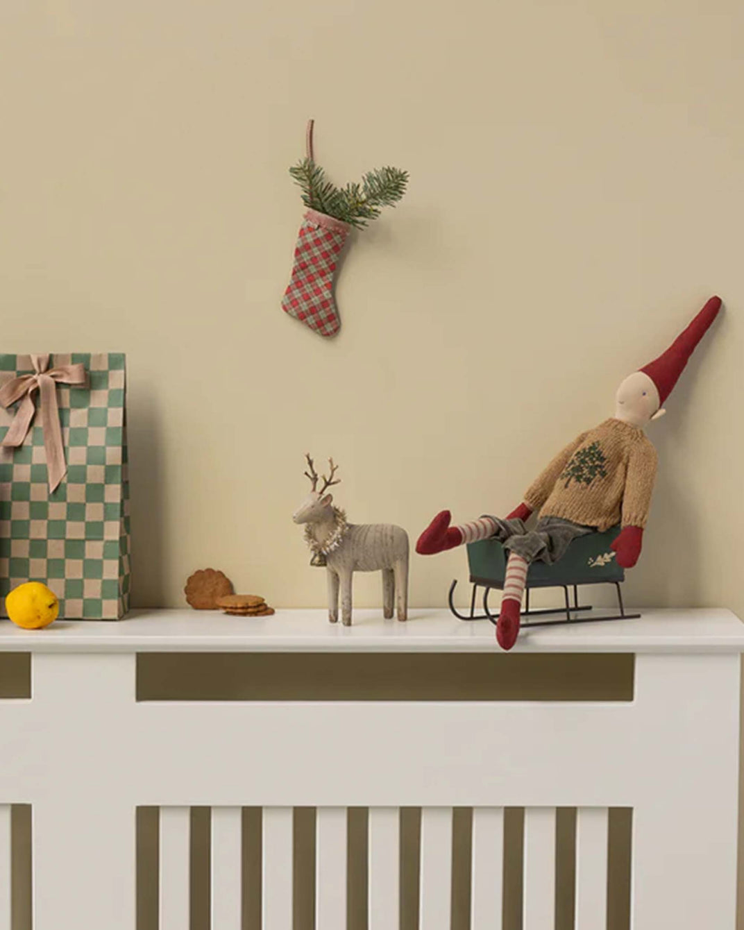 Pixy taille 3 garçon pantalon et pull en maille rouge - Maileg