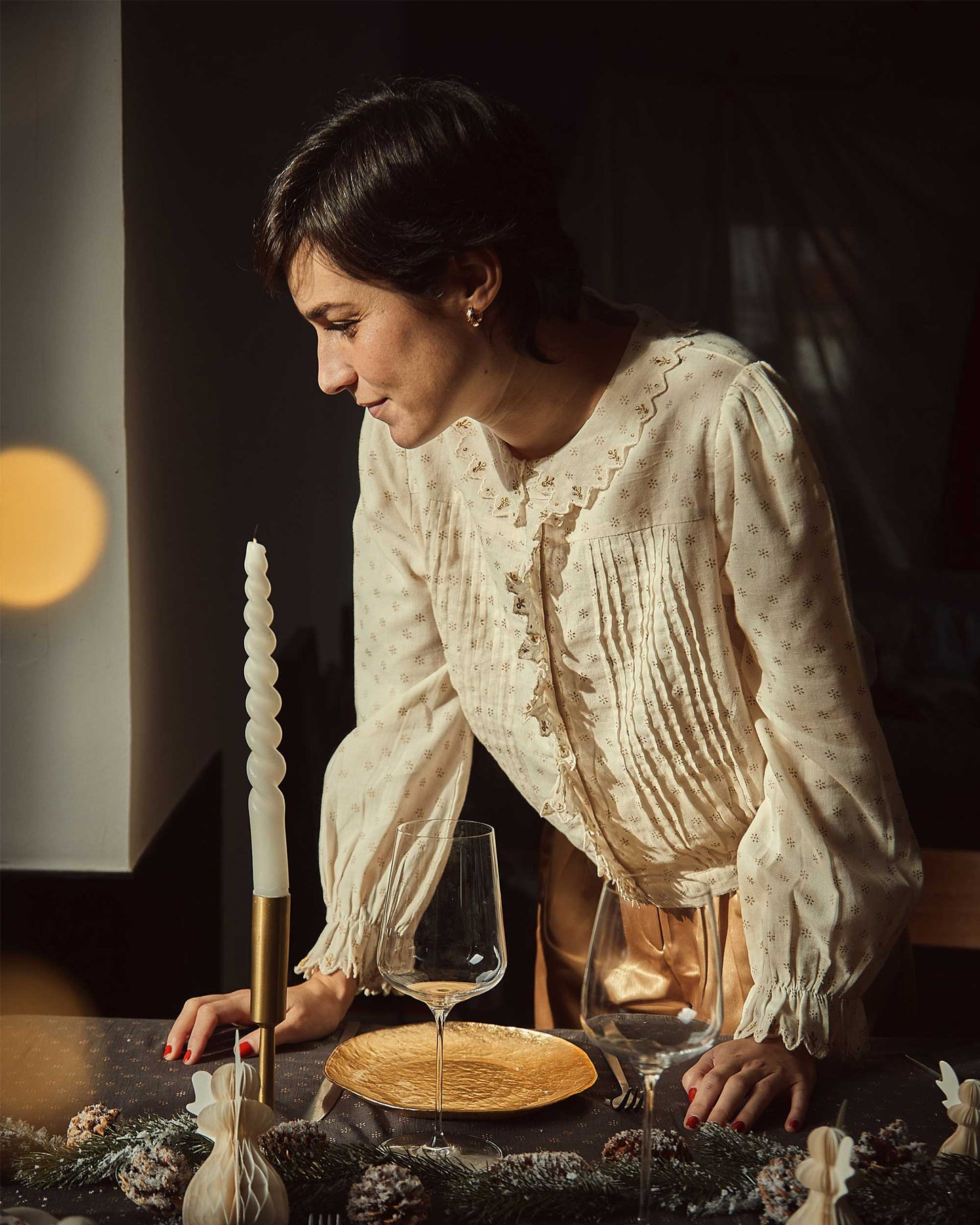 Blouse motifs dorés écru