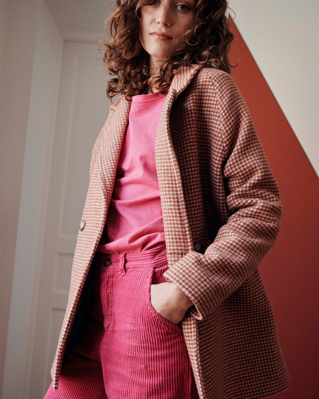 Manteau femme pied de poule rouge