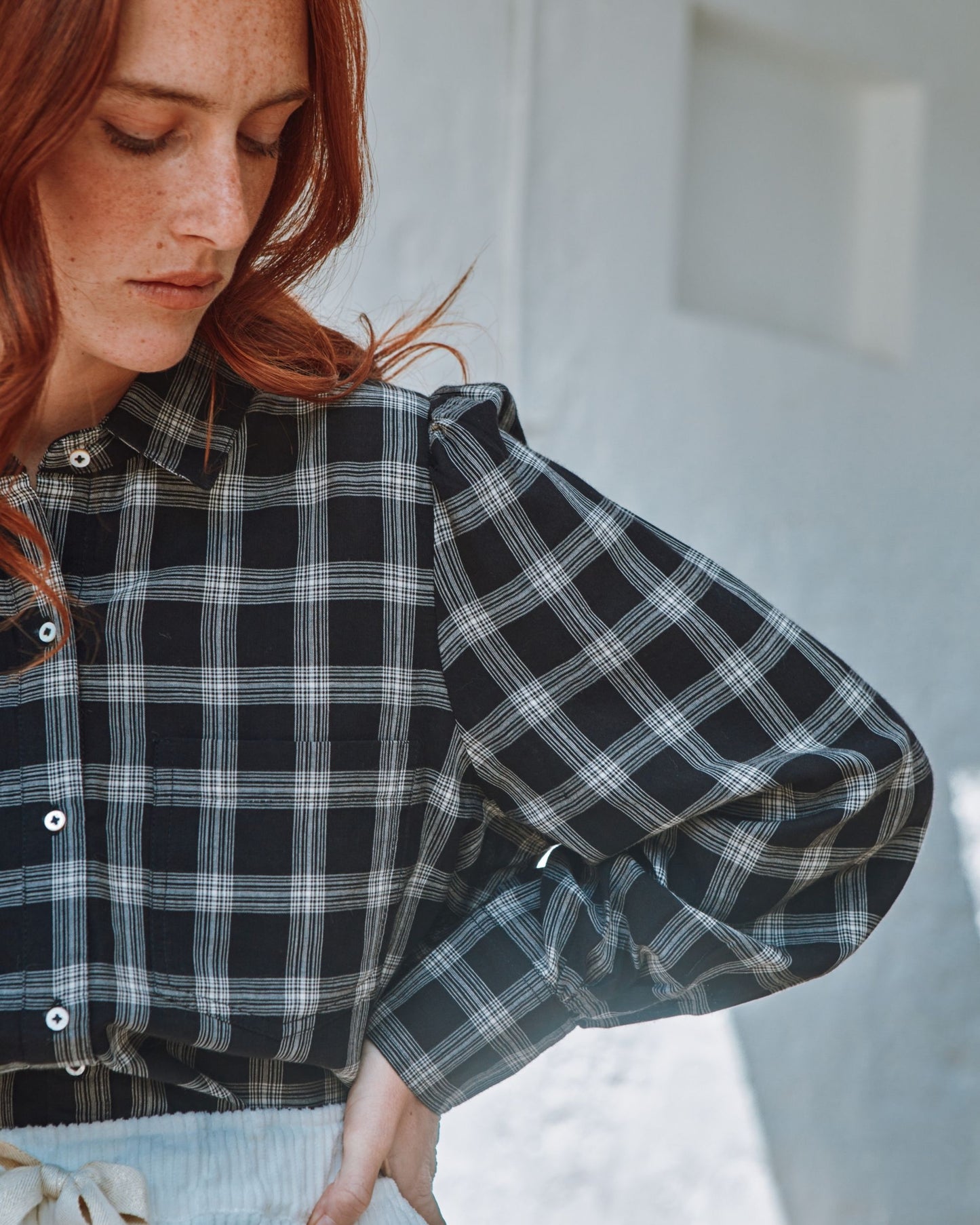 Chemise à carreaux noir
