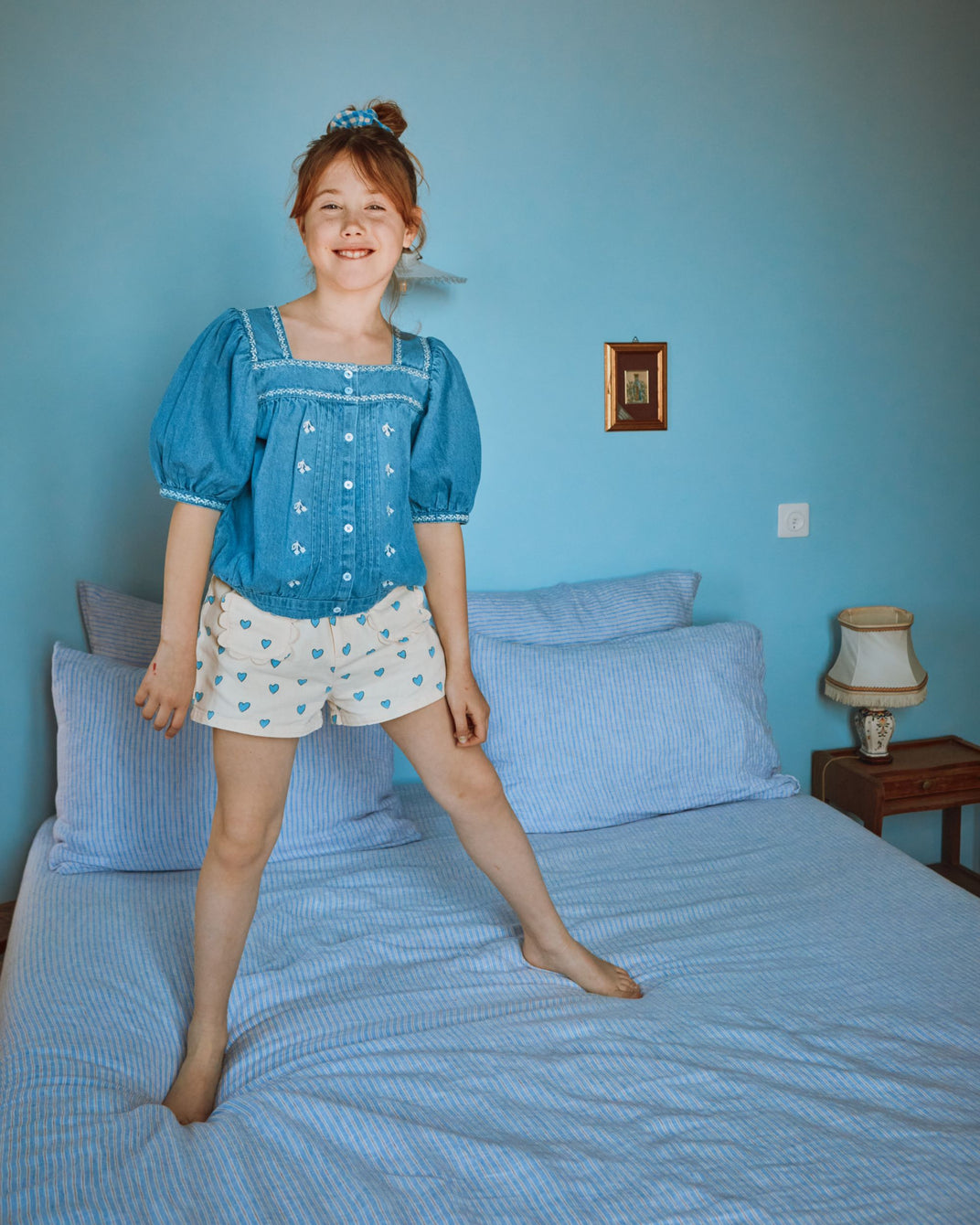 Ecru heart flower pocket shorts