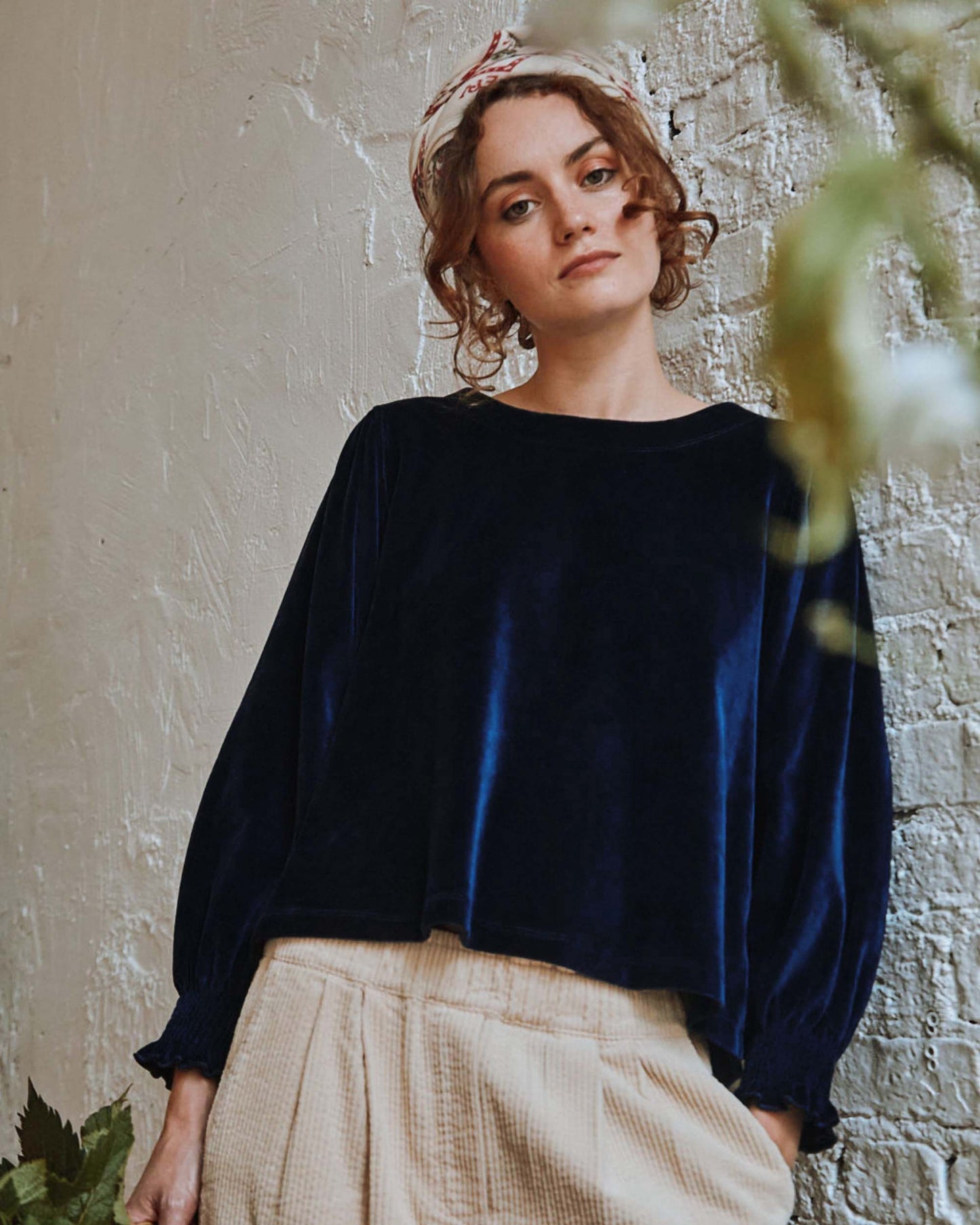 Pantalon carotte velours brioche