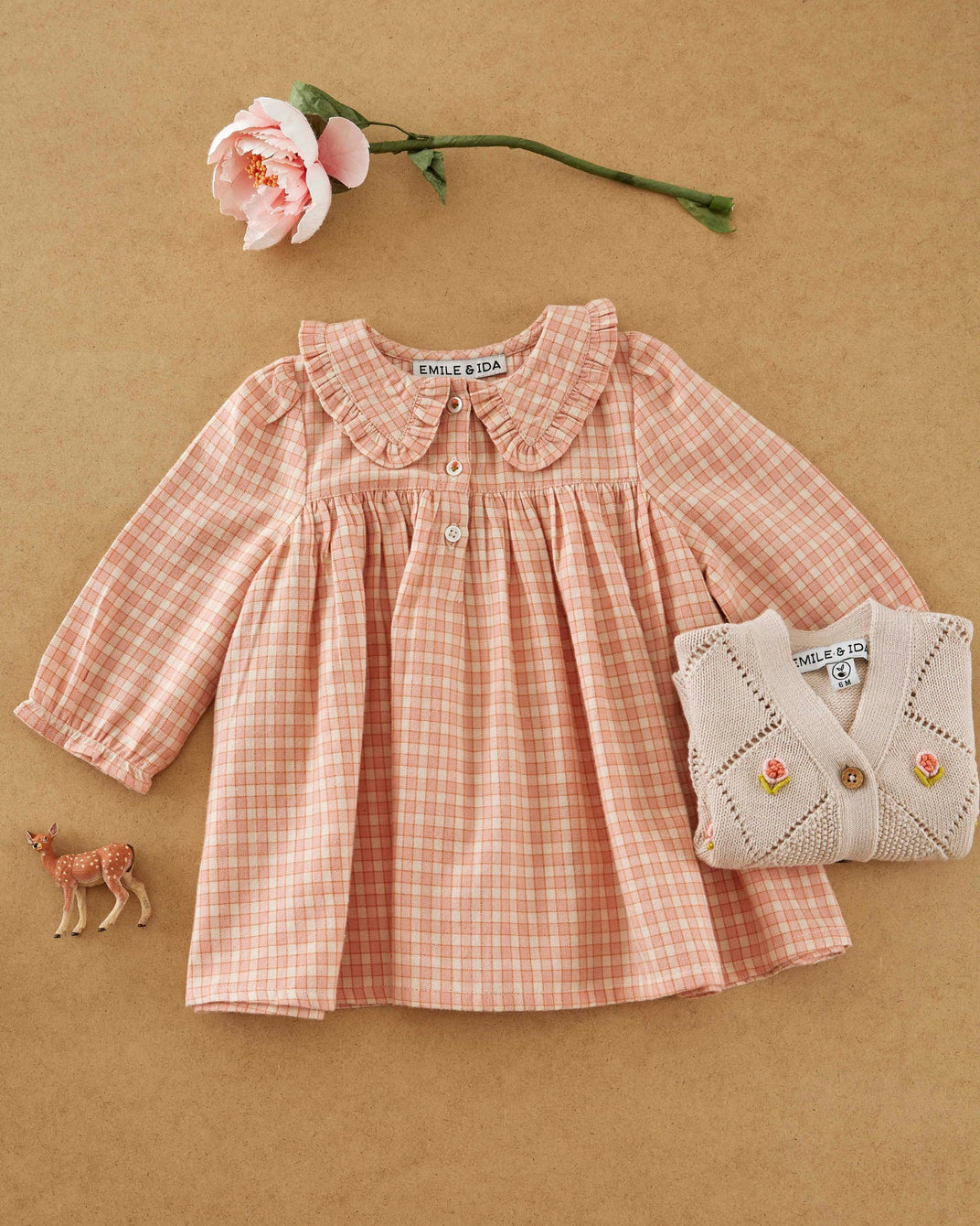 Robe ample à carreaux rose
