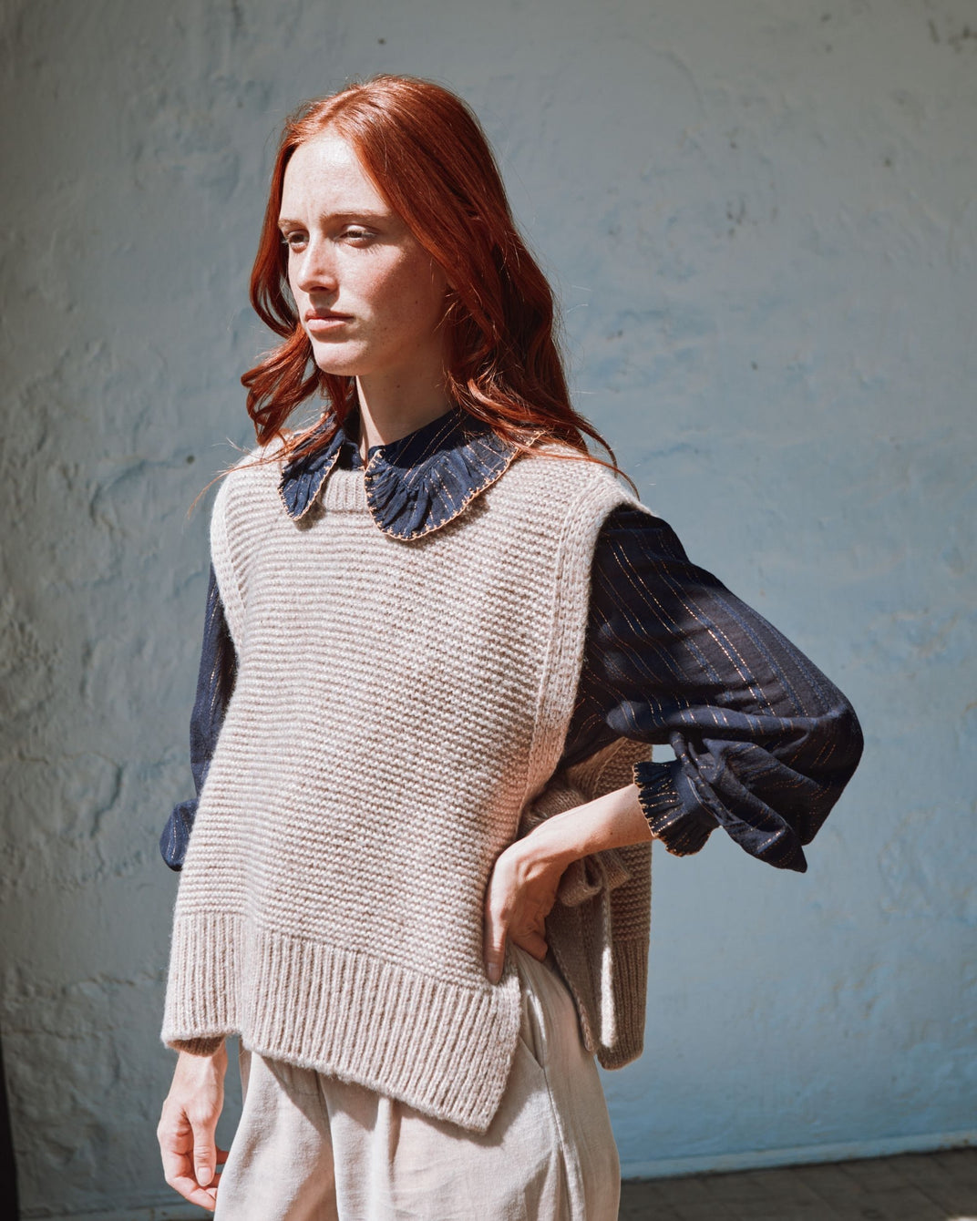 Pull sans manches à nouer ultra doux beige