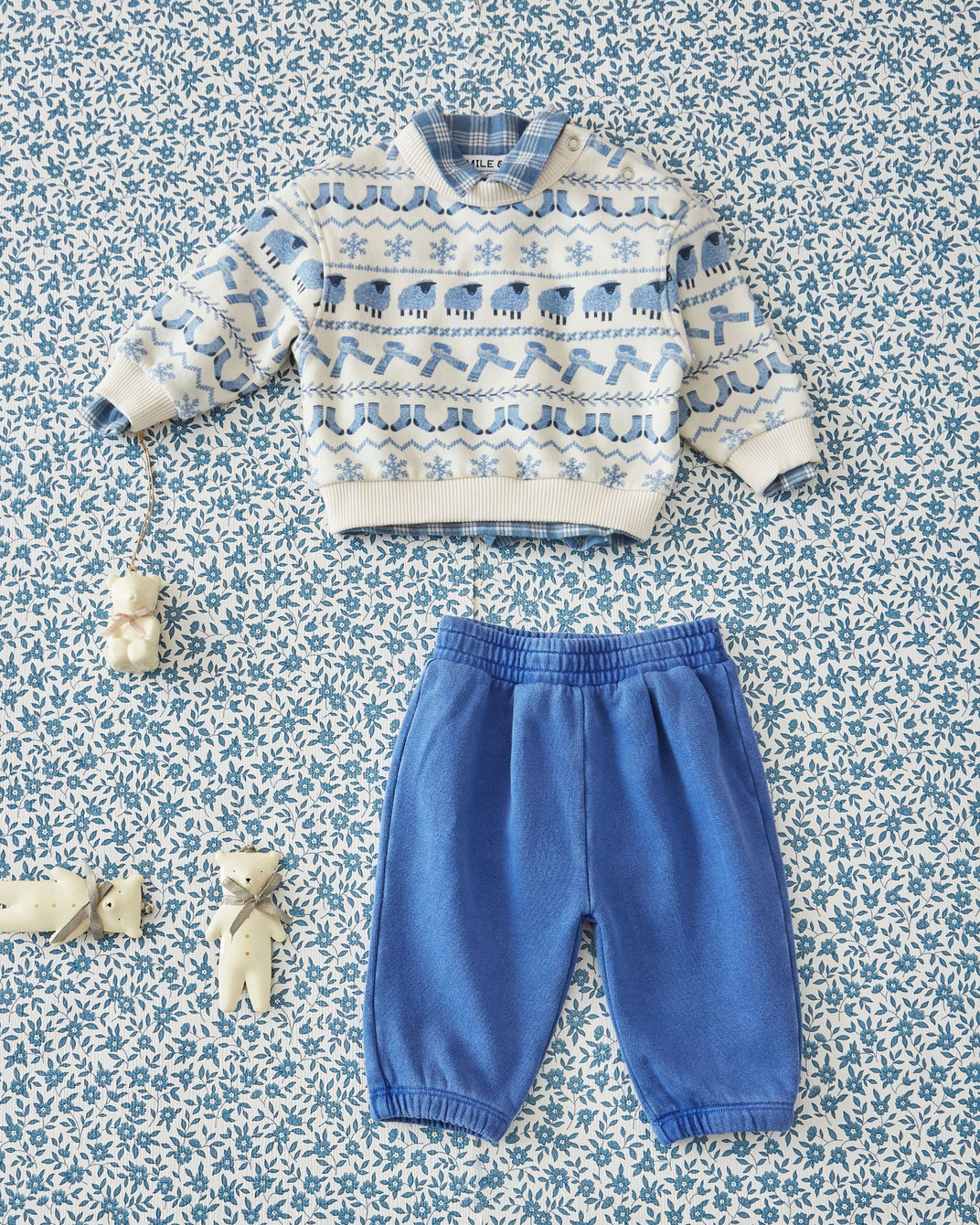 Sweat - Motifs hiver écru et bleu