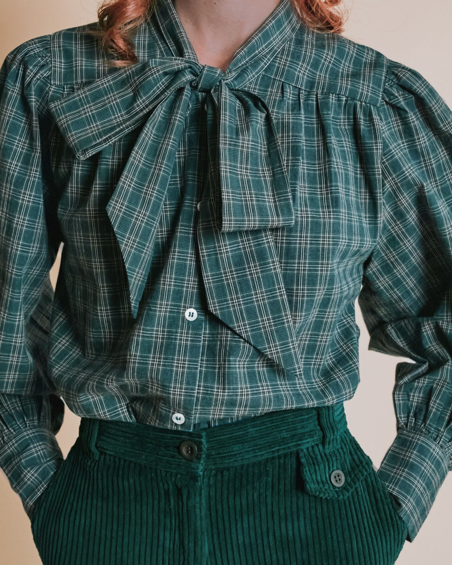 Blouse - Col lavallière carreaux vert
