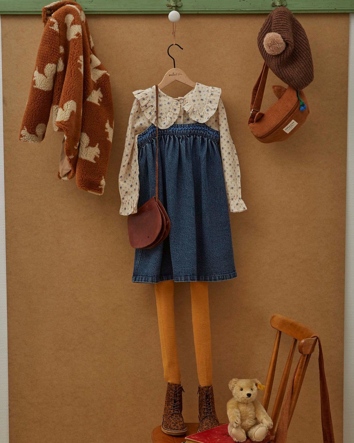 loose denim strap dress