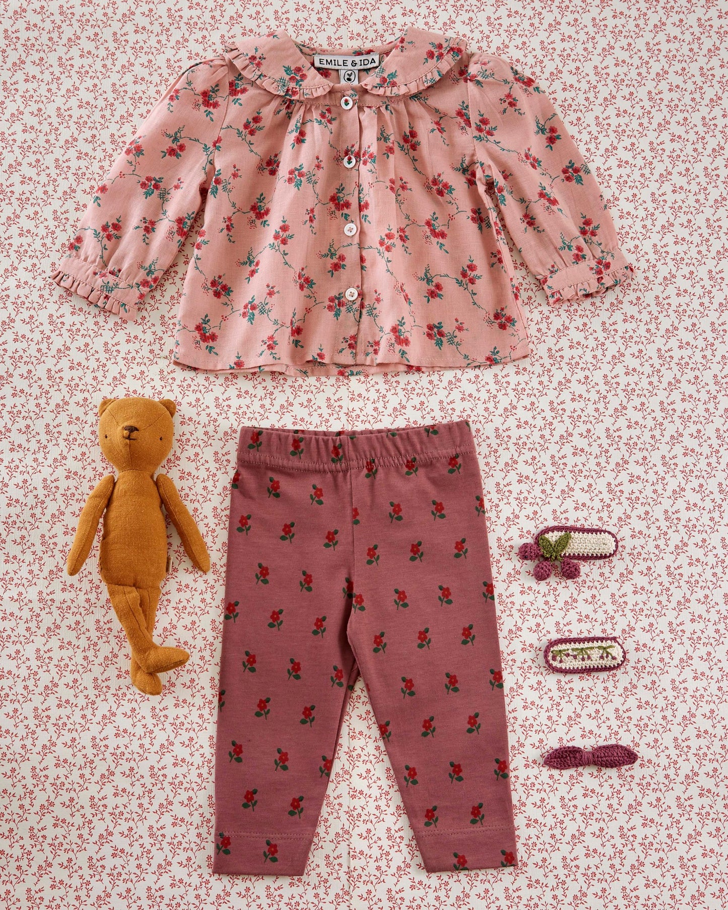 aster blouse with aster bow collar