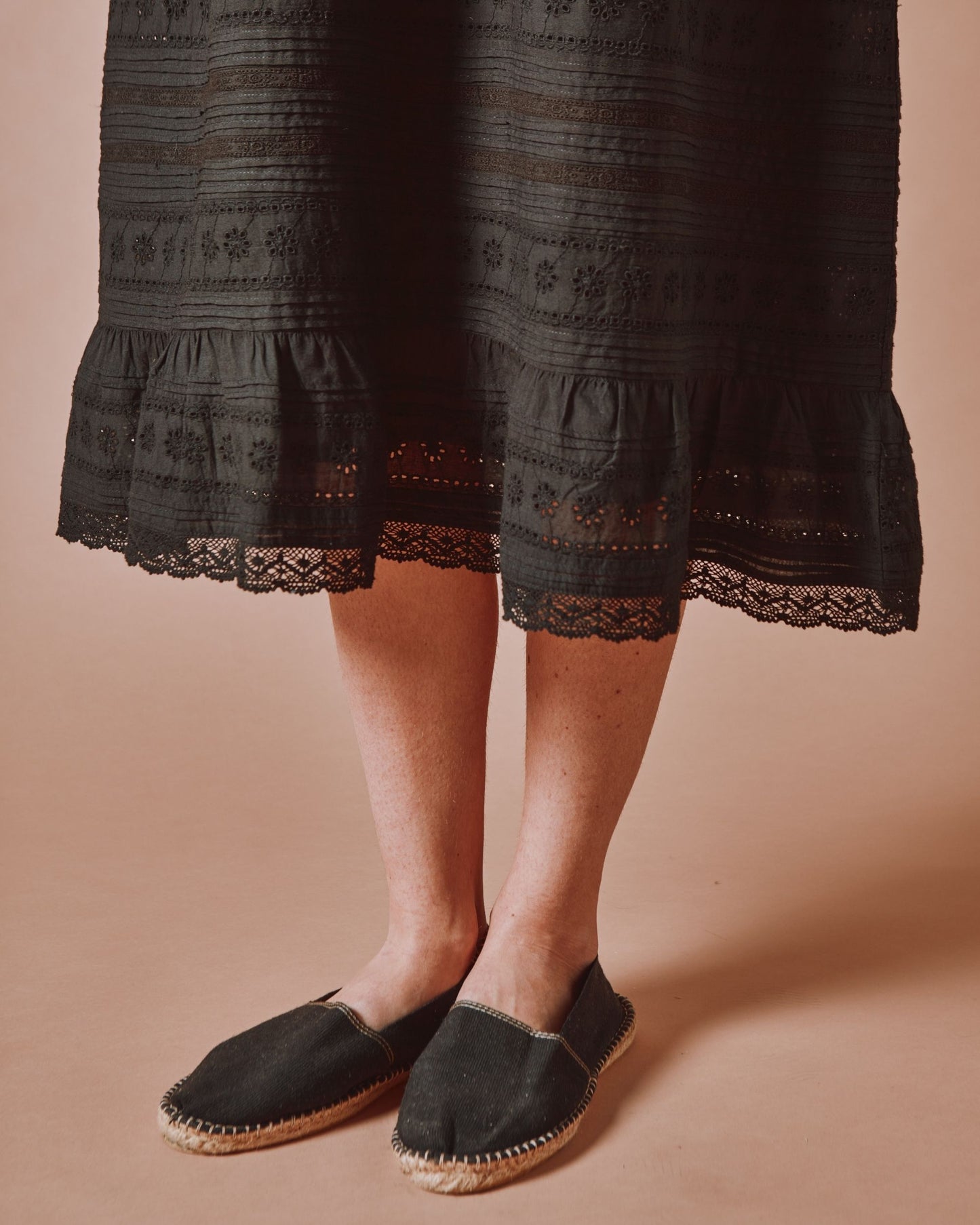Robe midi - Brodée noir