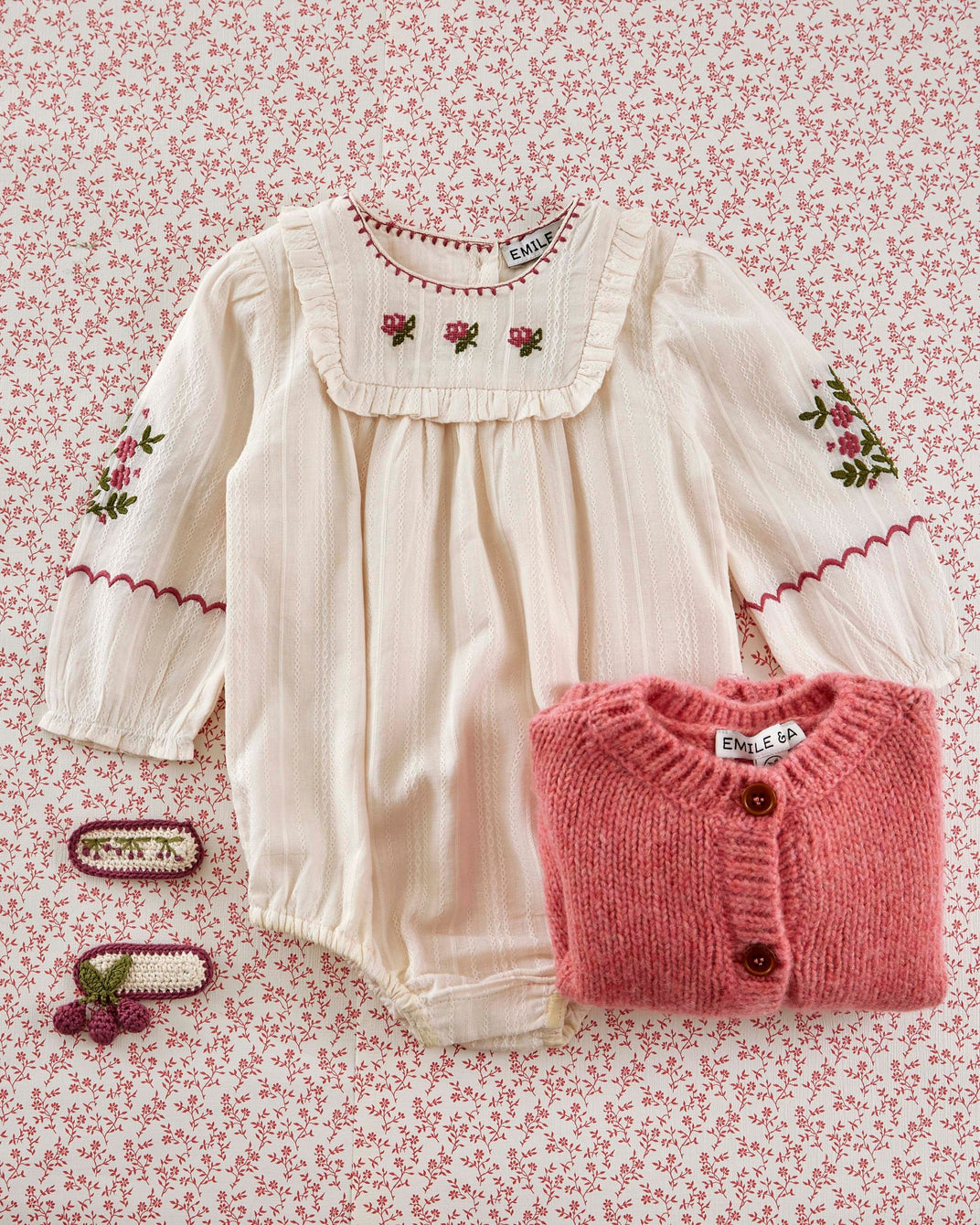 combibloomer cream rosebuds