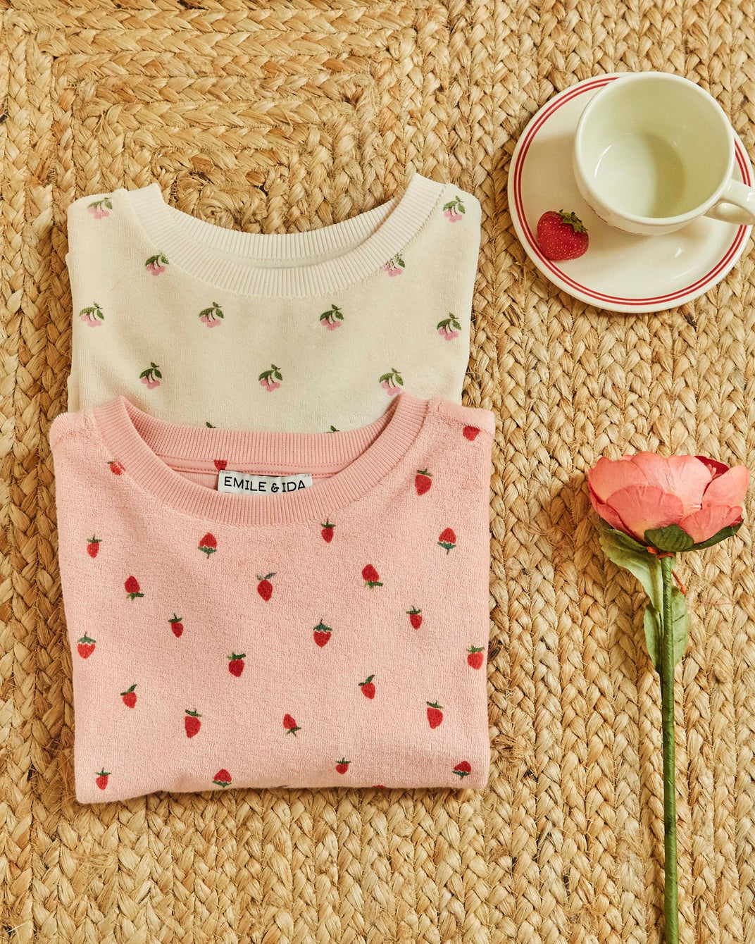 Sweat - Éponge fraises rose