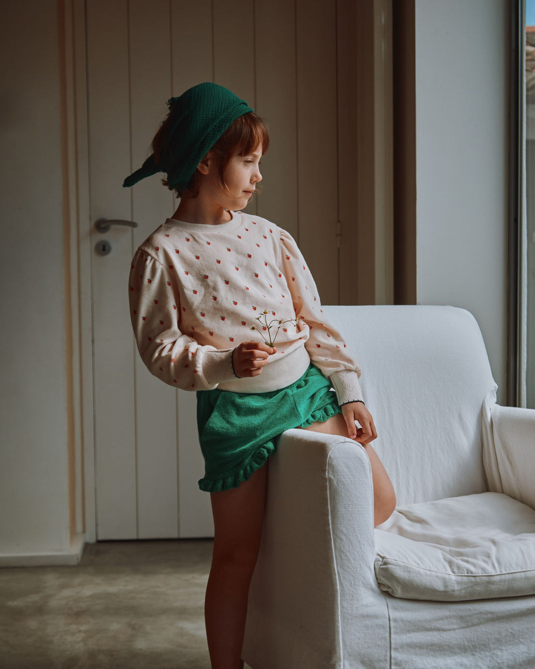 Sweat fille - Éponge petit coeur rouge