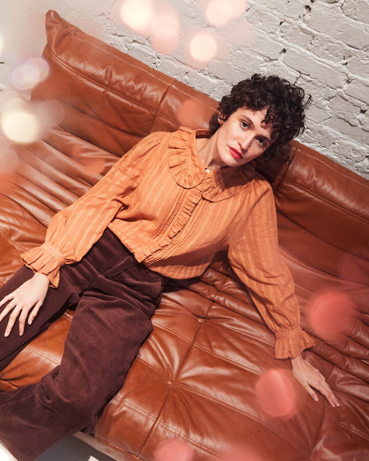 Caramel lurex blouse with pearls