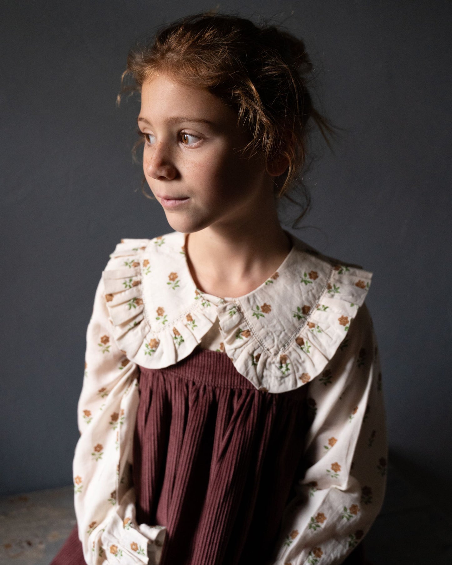 Blouse à fleurs doré crème