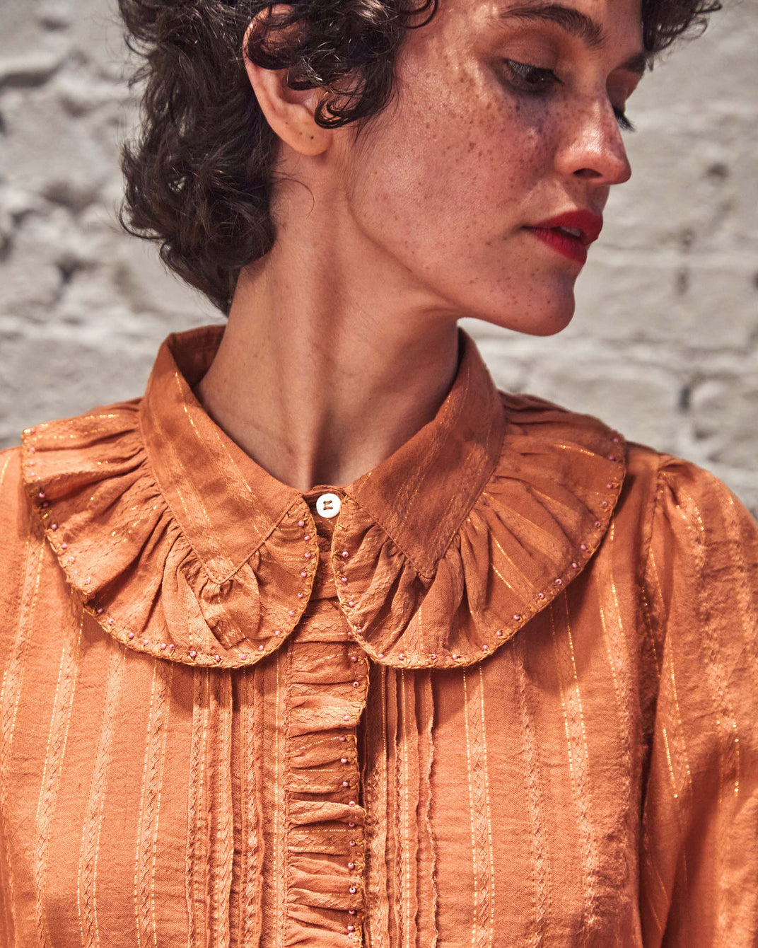 Caramel lurex blouse with pearls