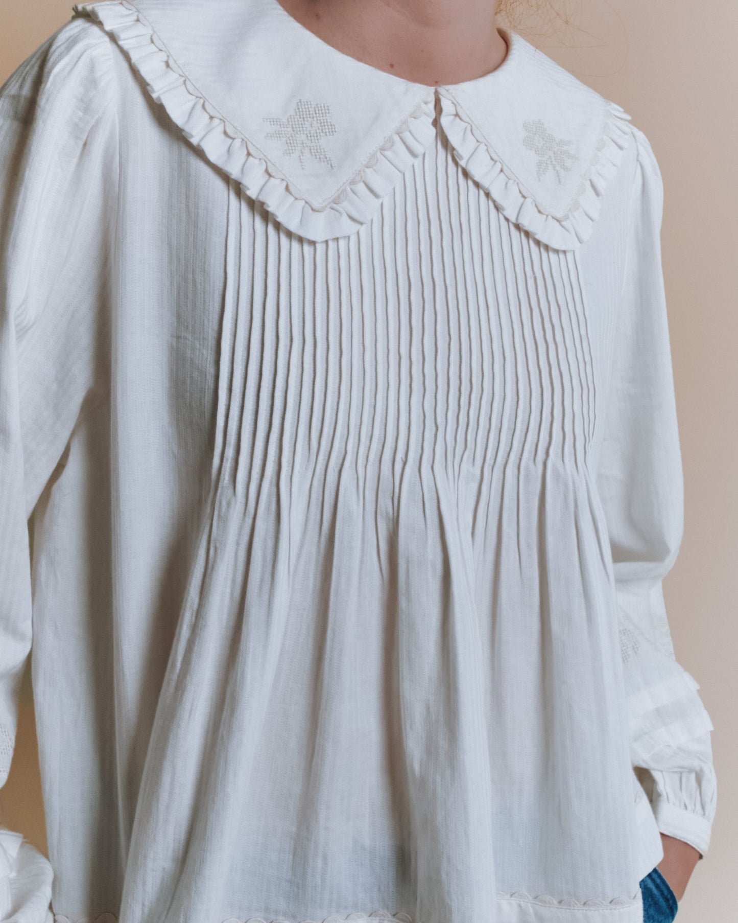 Blouse - Grand col brodé point de croix écru
