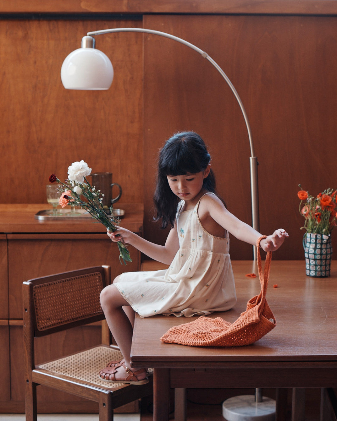 Robe - broderie cerise fille chantilly