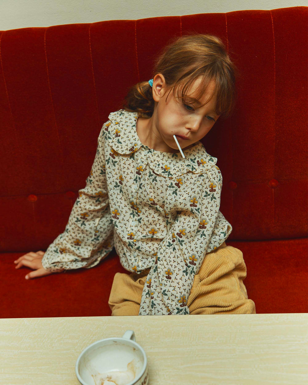 Blouse col festonné agate beige clair