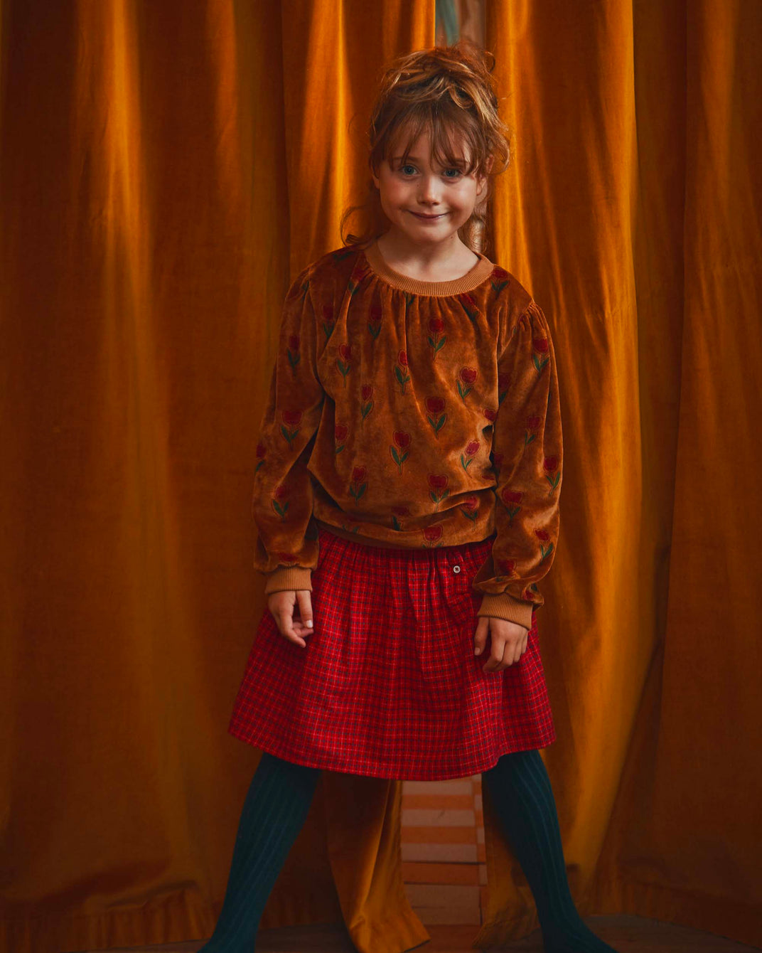 Mini-jupe écossais brodée rouge