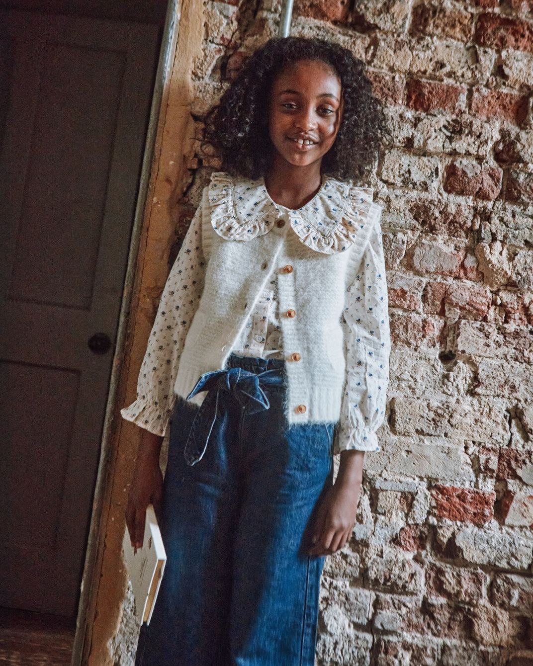 Blouse écrue à fleurs bleues