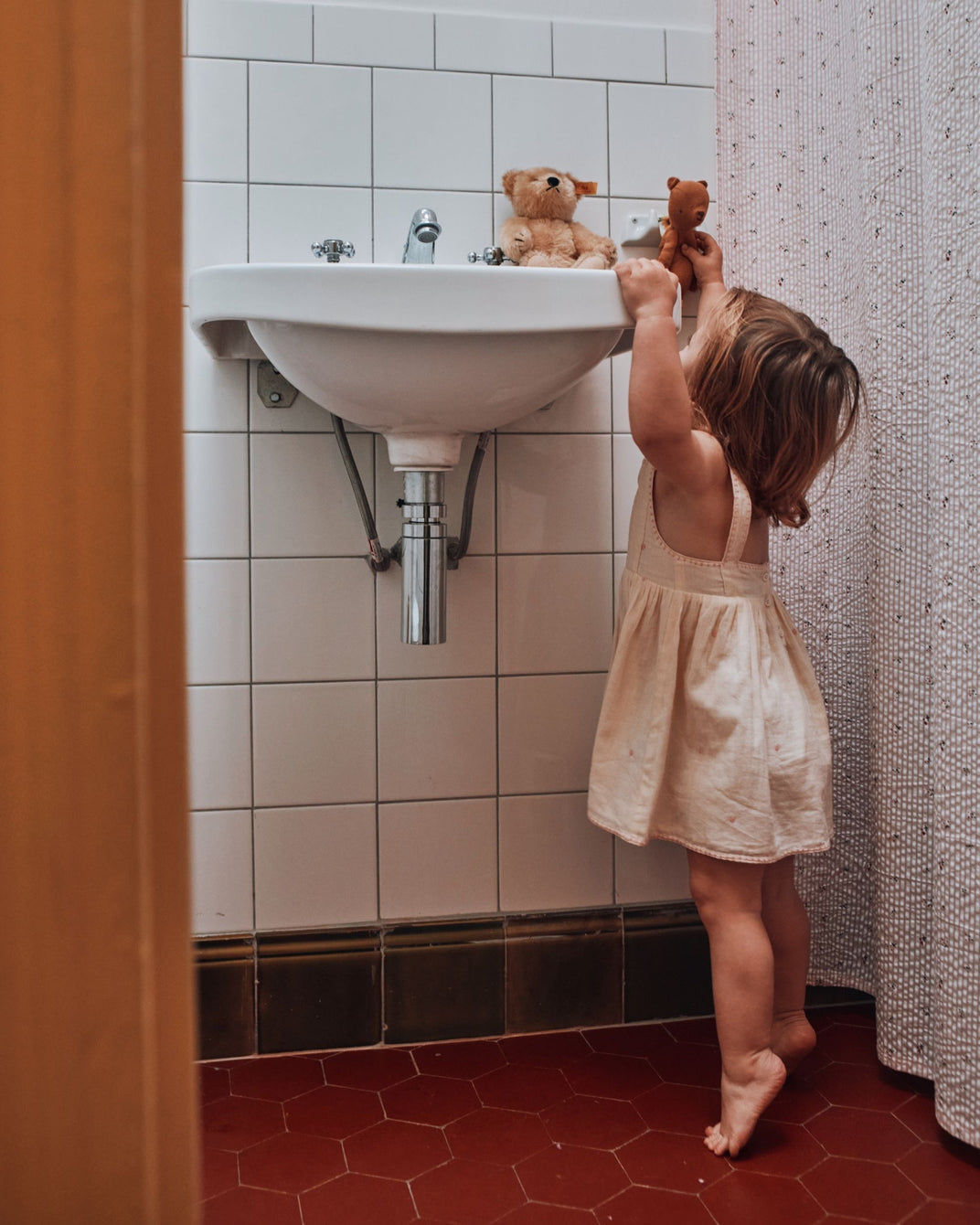 Robe - brodée coeur écru