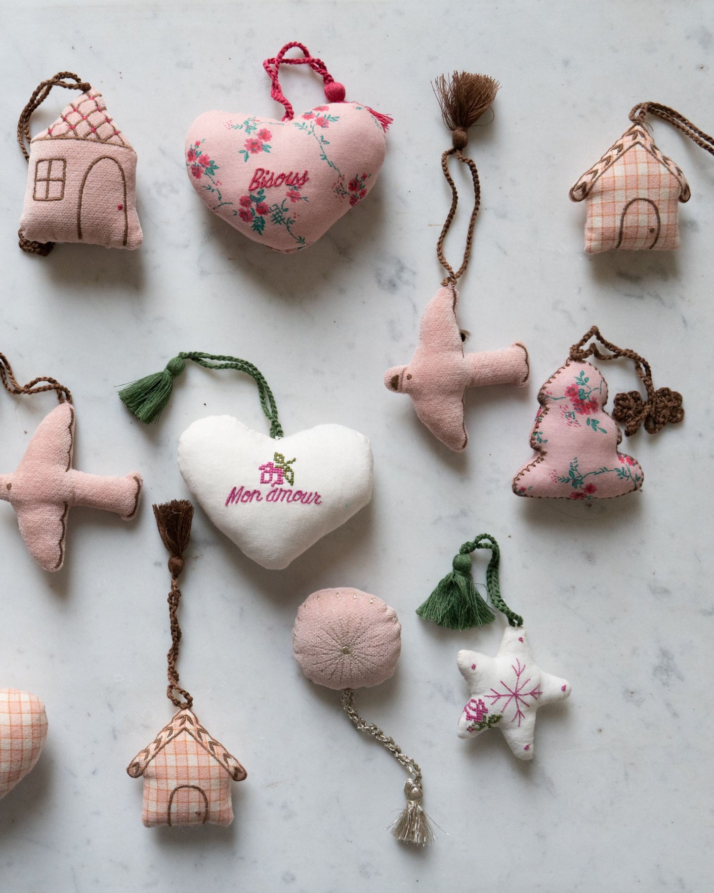 Décoration coeur point de croix