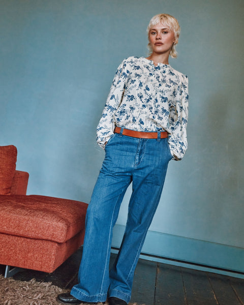Blue organic cotton scalloped pocket jeans