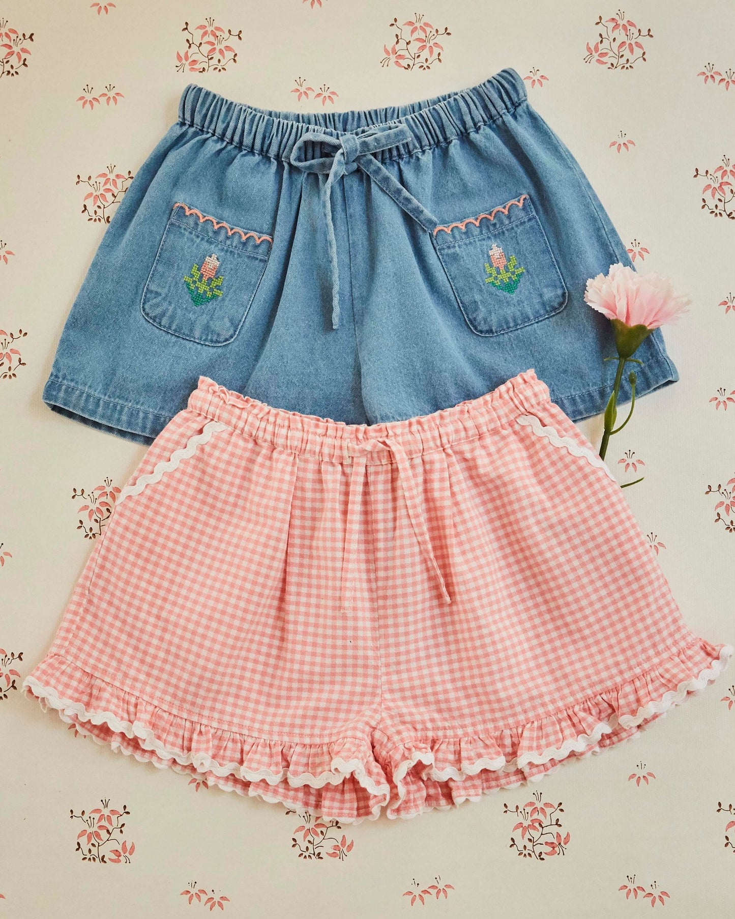 Short - Poches brodées denim