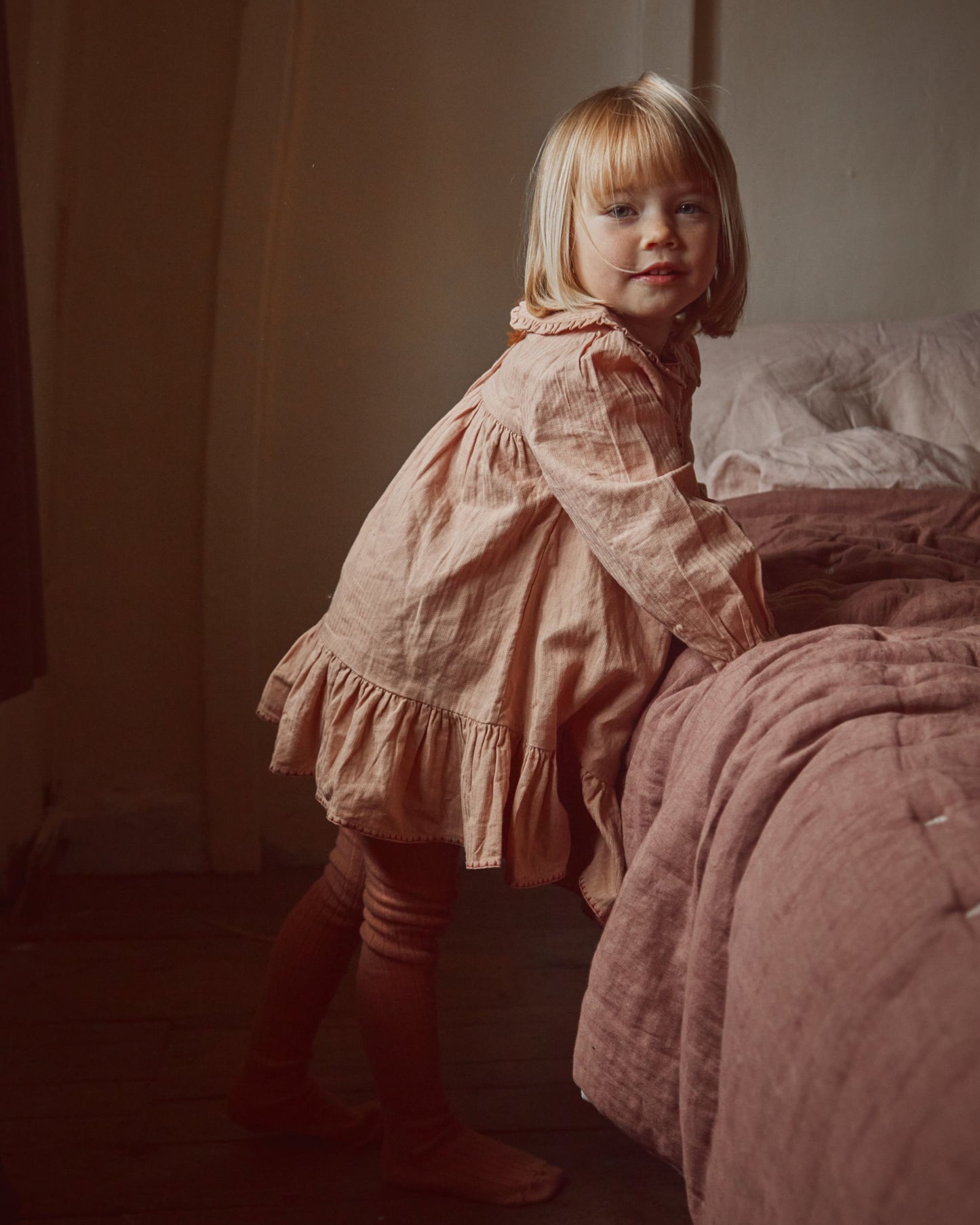 Robe vintage smockée poudre