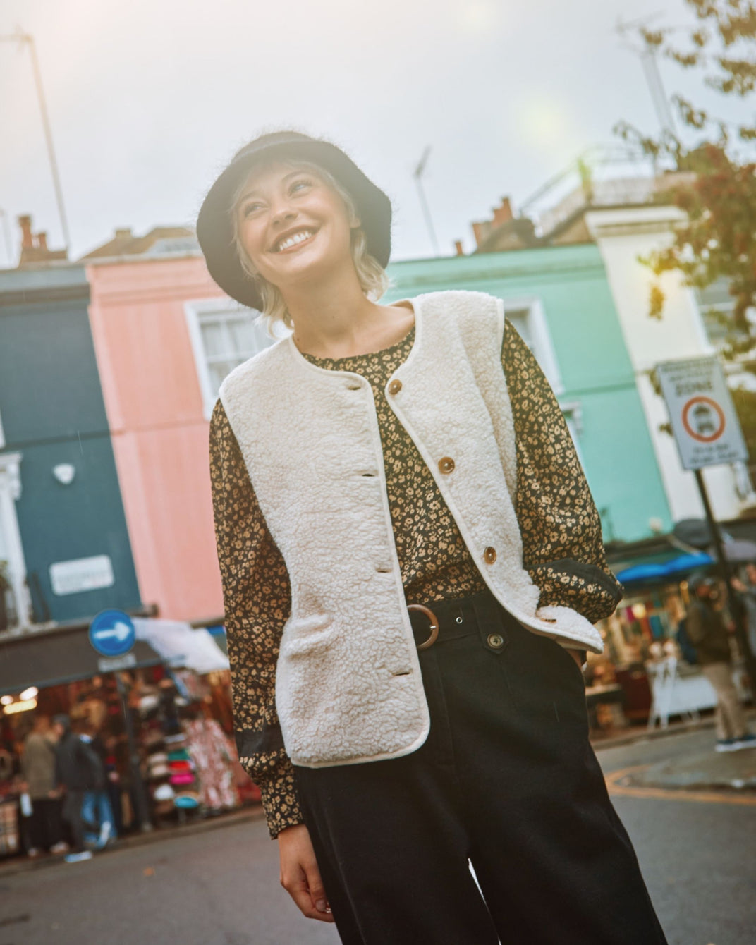 anemone balloon sleeve blouse