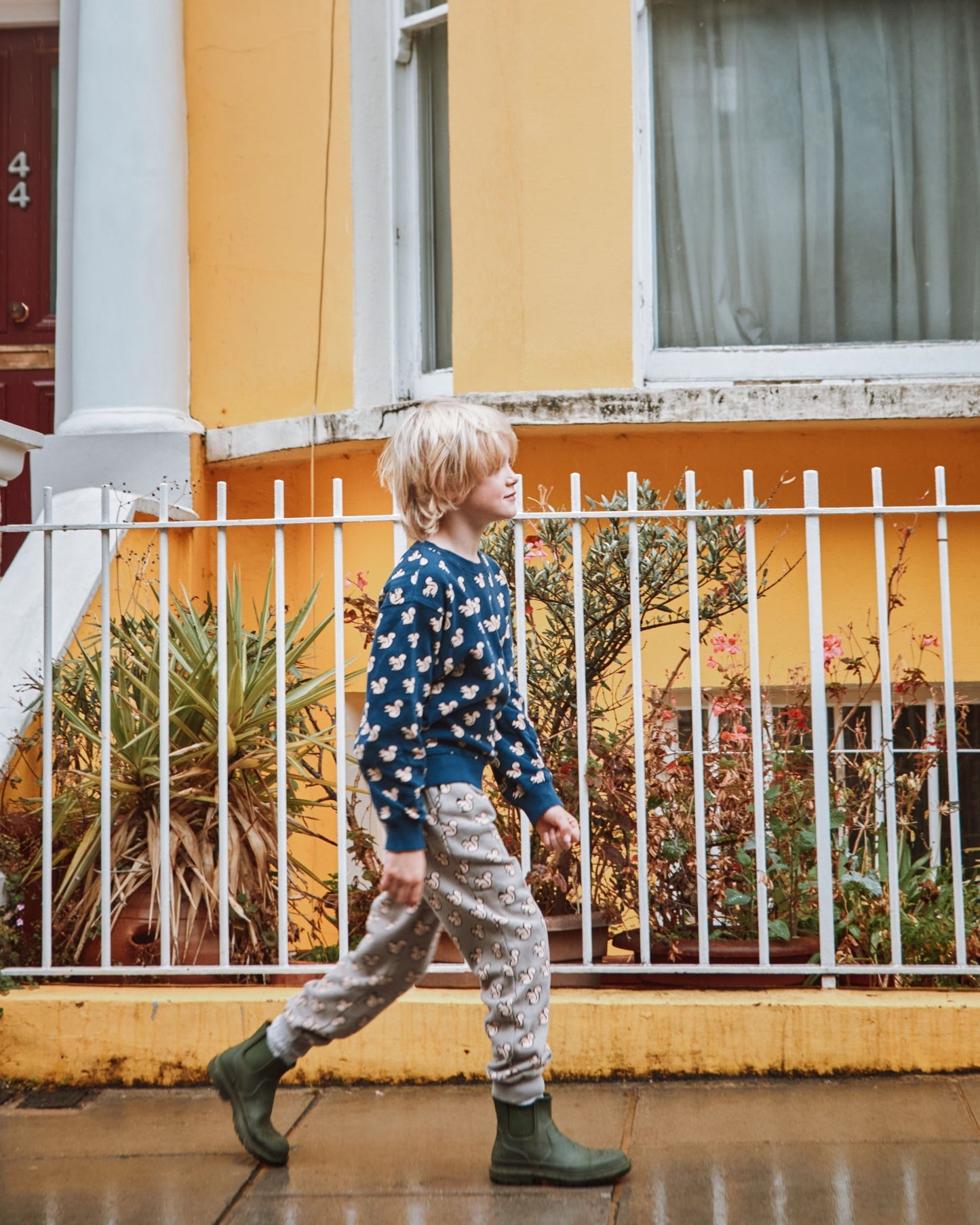 Jogger écureuils coton bio gris clair