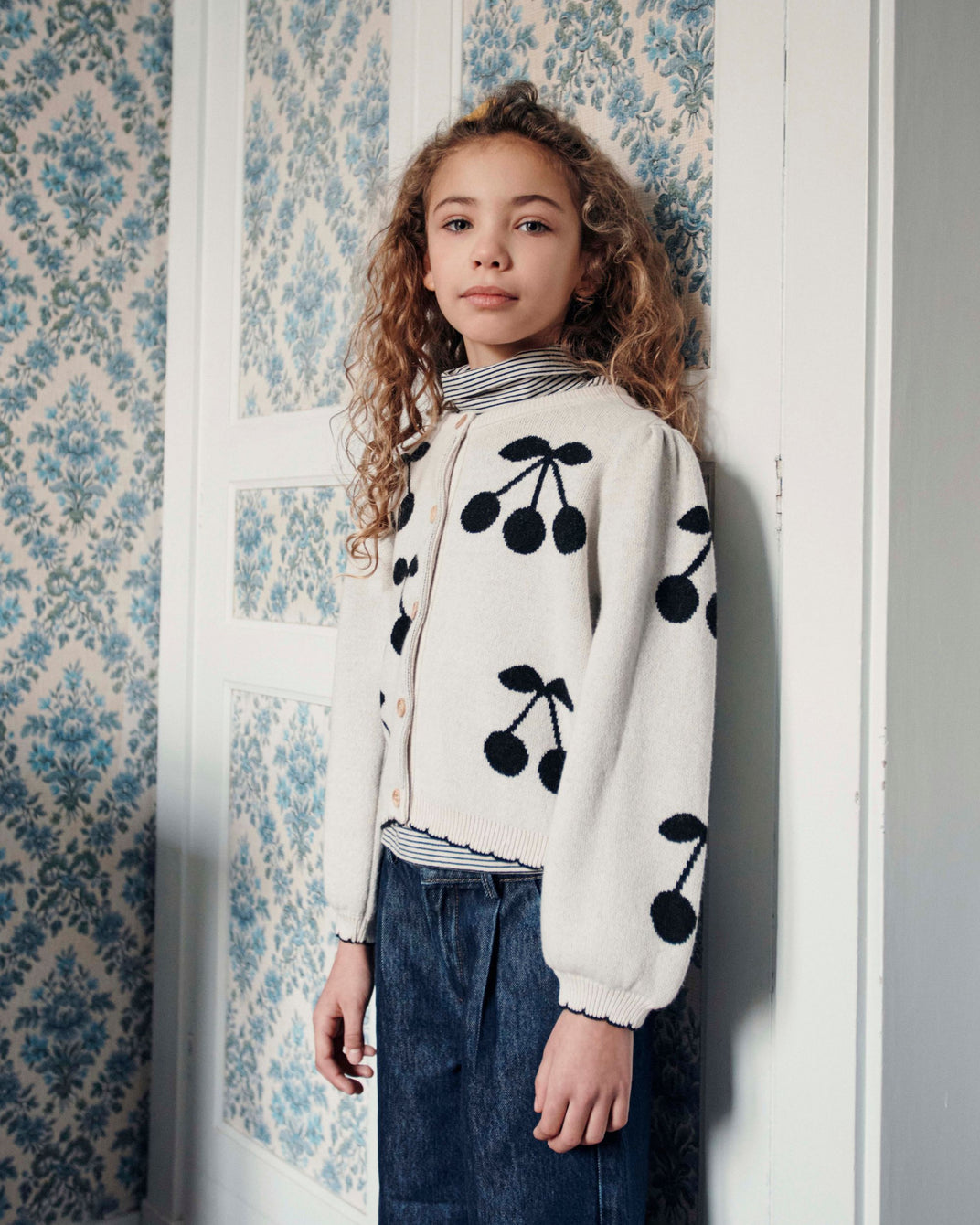Cardigan fille jacquard cerises écru