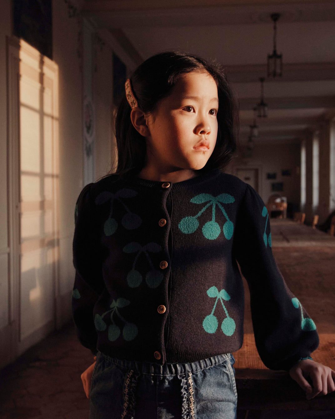 Cardigan fille jacquard cerises marine