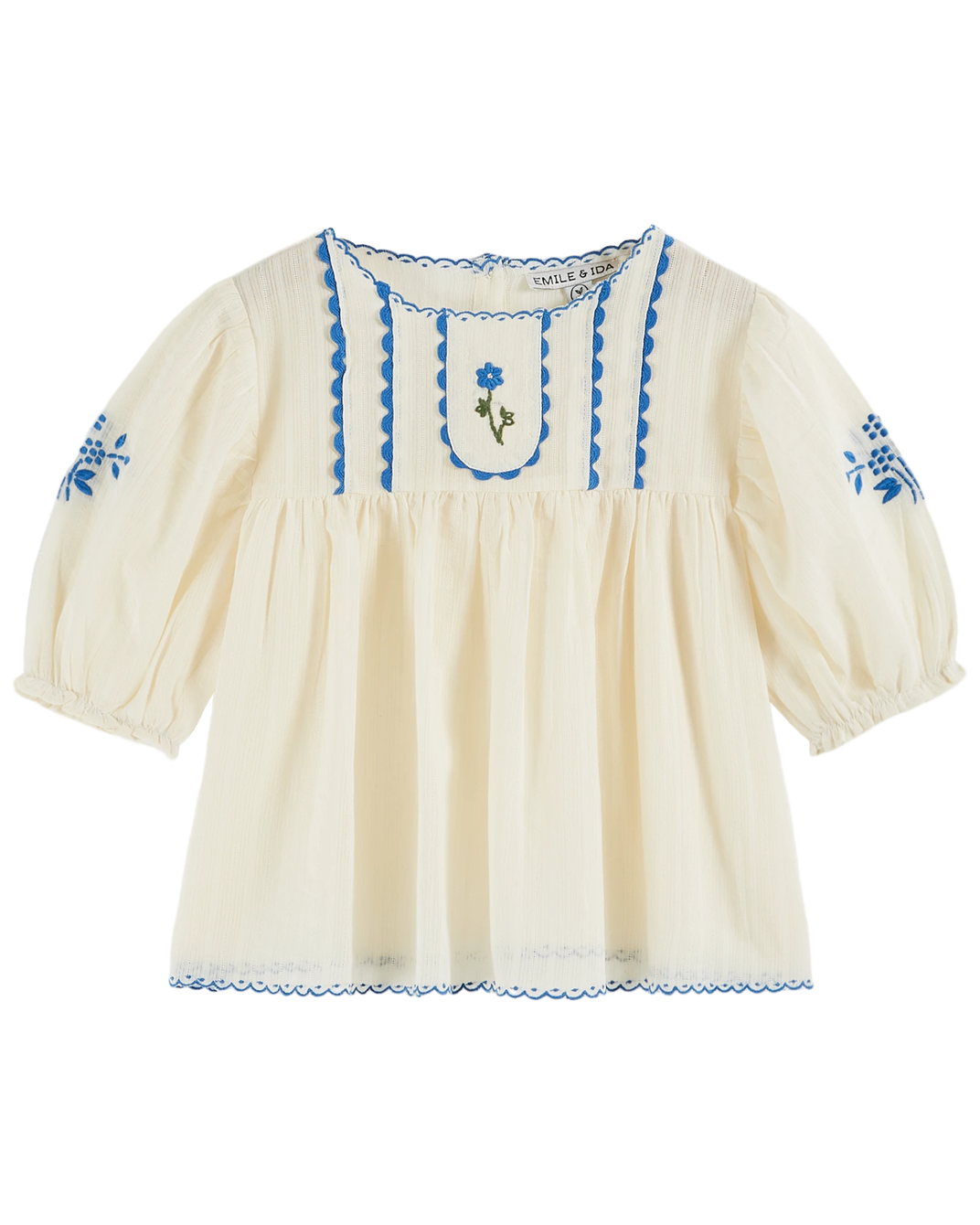 Blouse brodée main écru