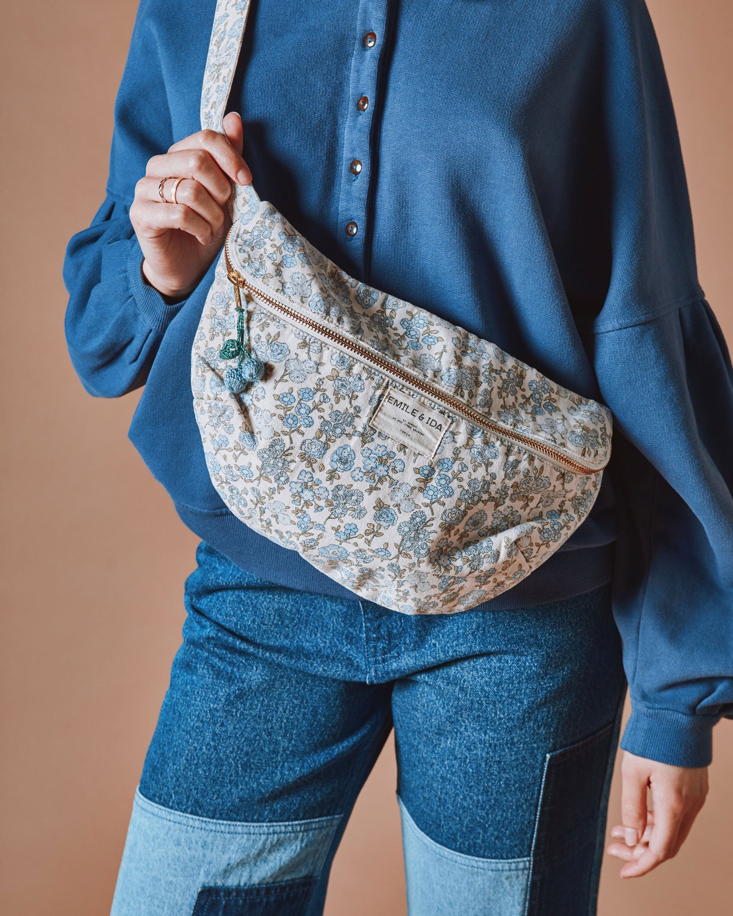 Sac banane - Fleuri bleu