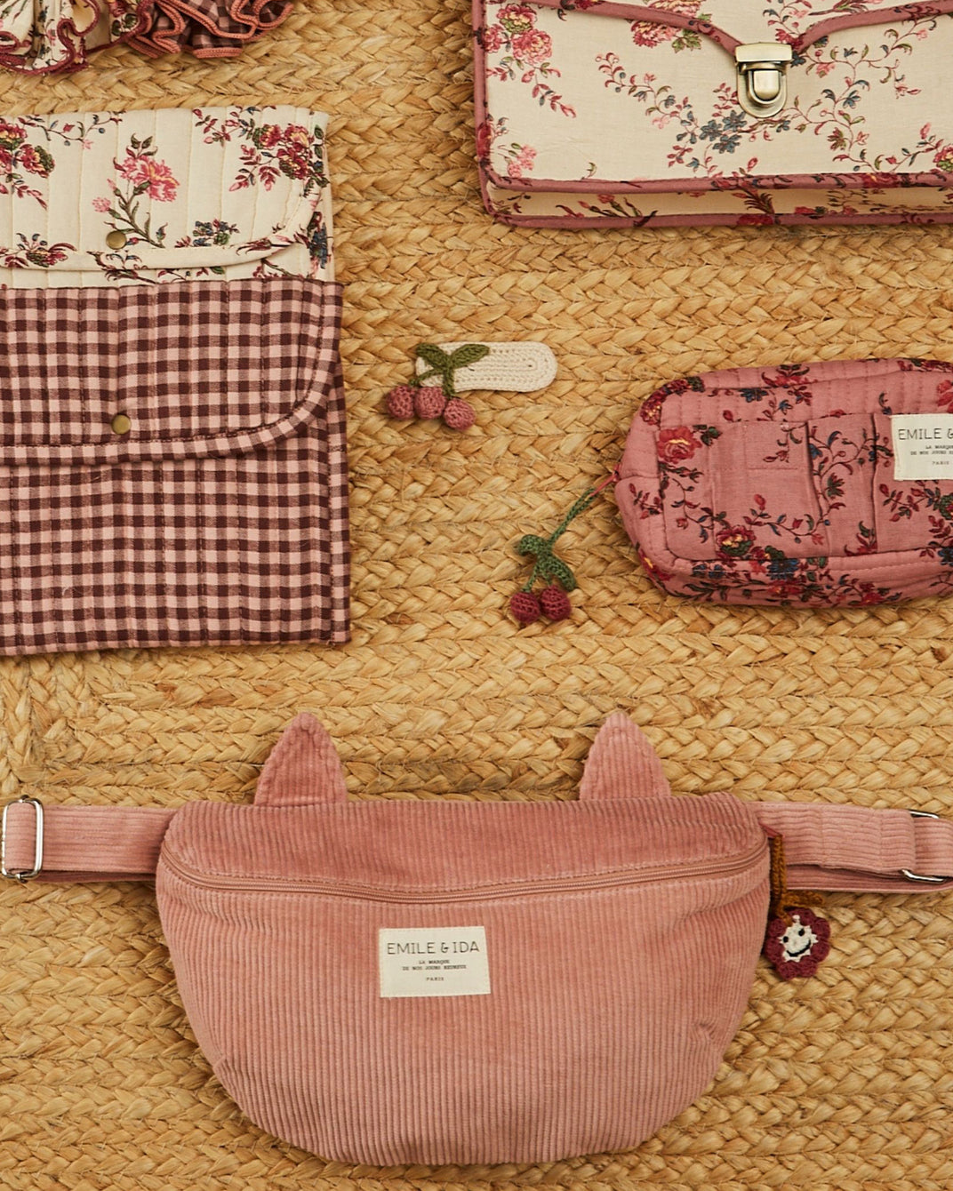 Sac banane chat velours poudre