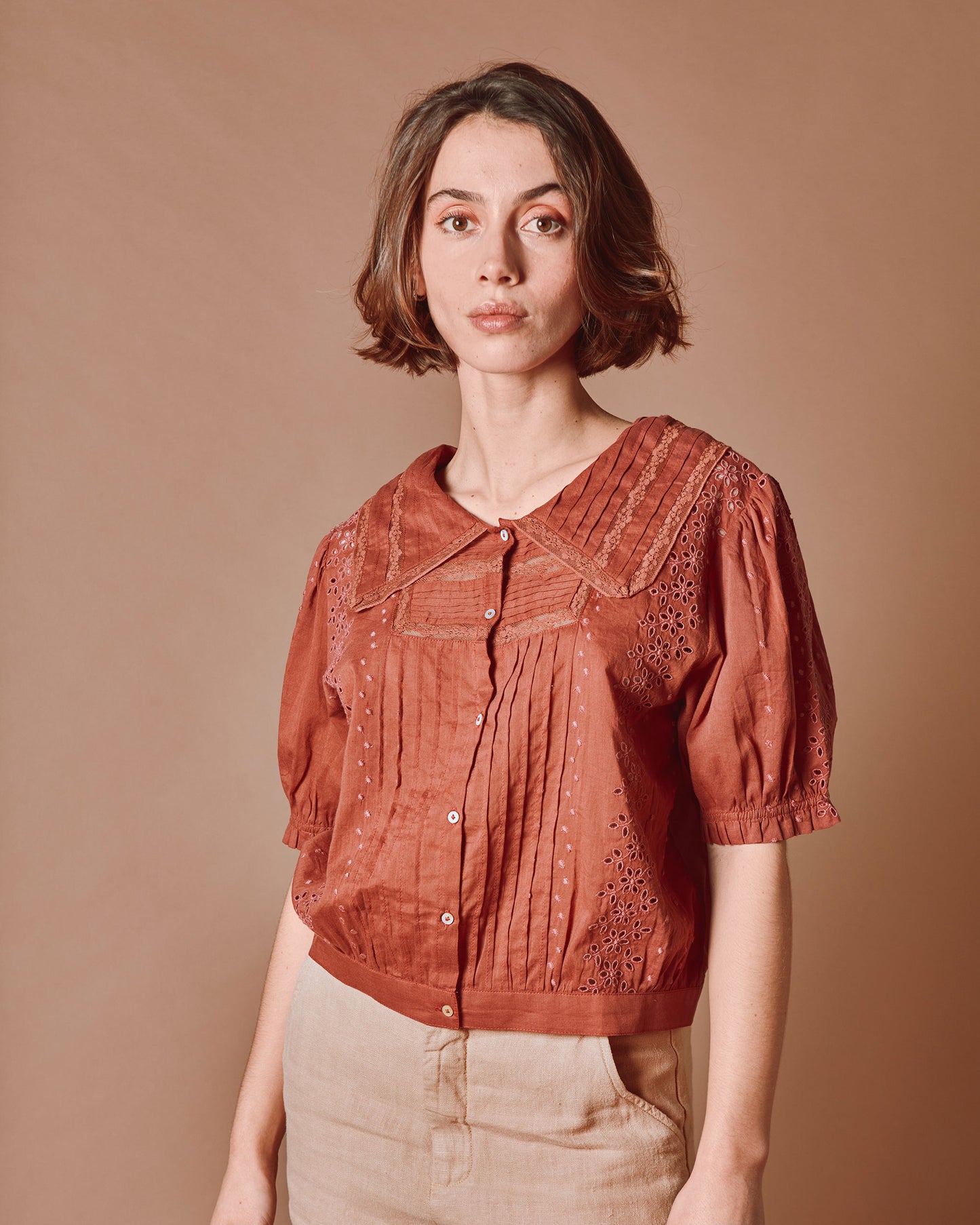 Blouse - Brodée dentelle sienne