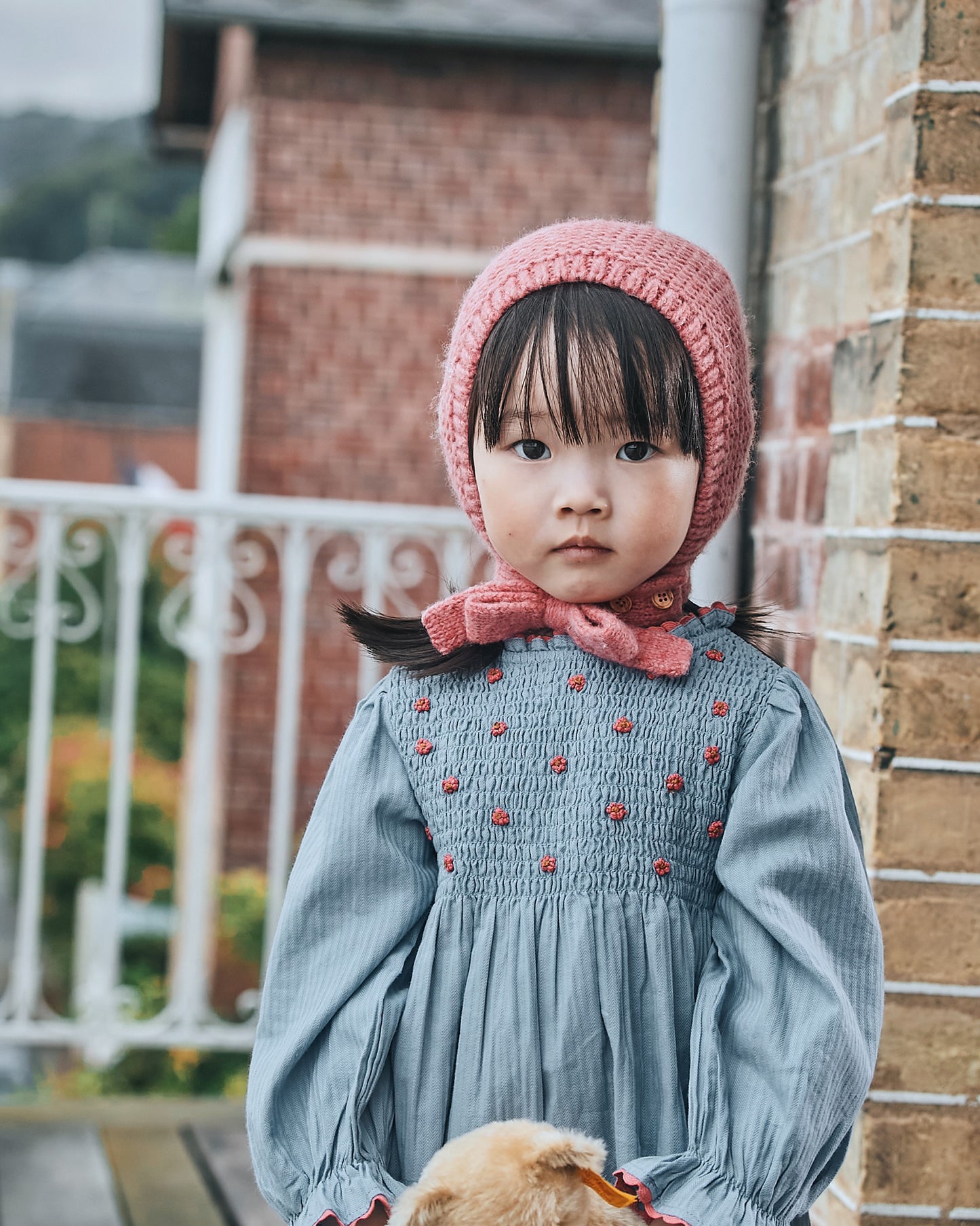 Robe - Smockée brodée bleu