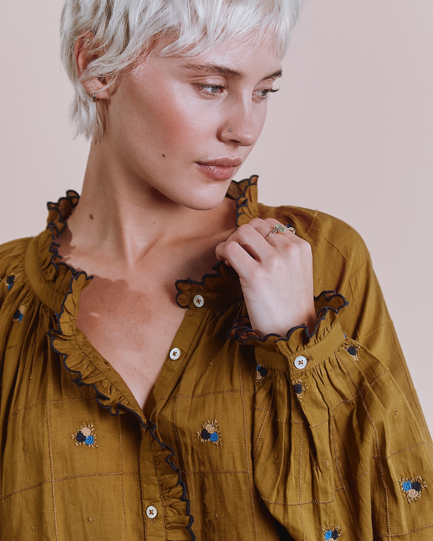 Blouse - Vintage brodée olive