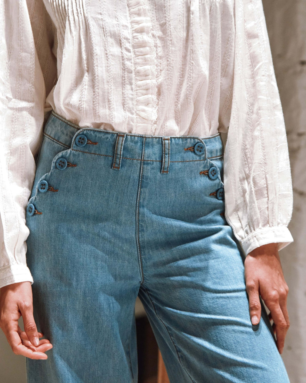 Blue cotton denim bridge pants