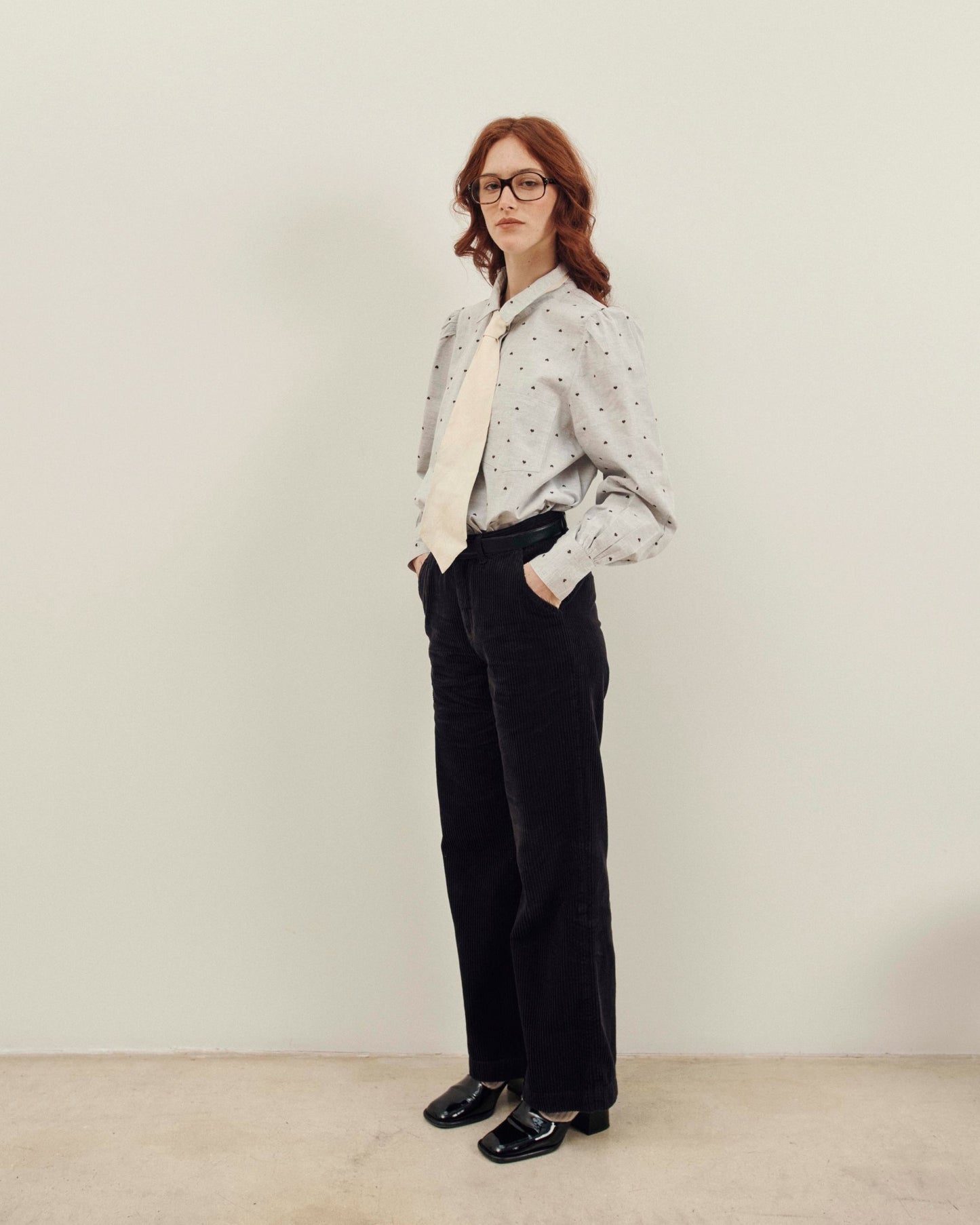 black velvet straight pants