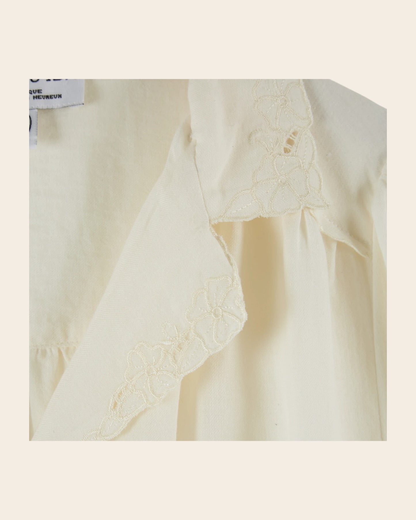 Blouse brodée en coton écru