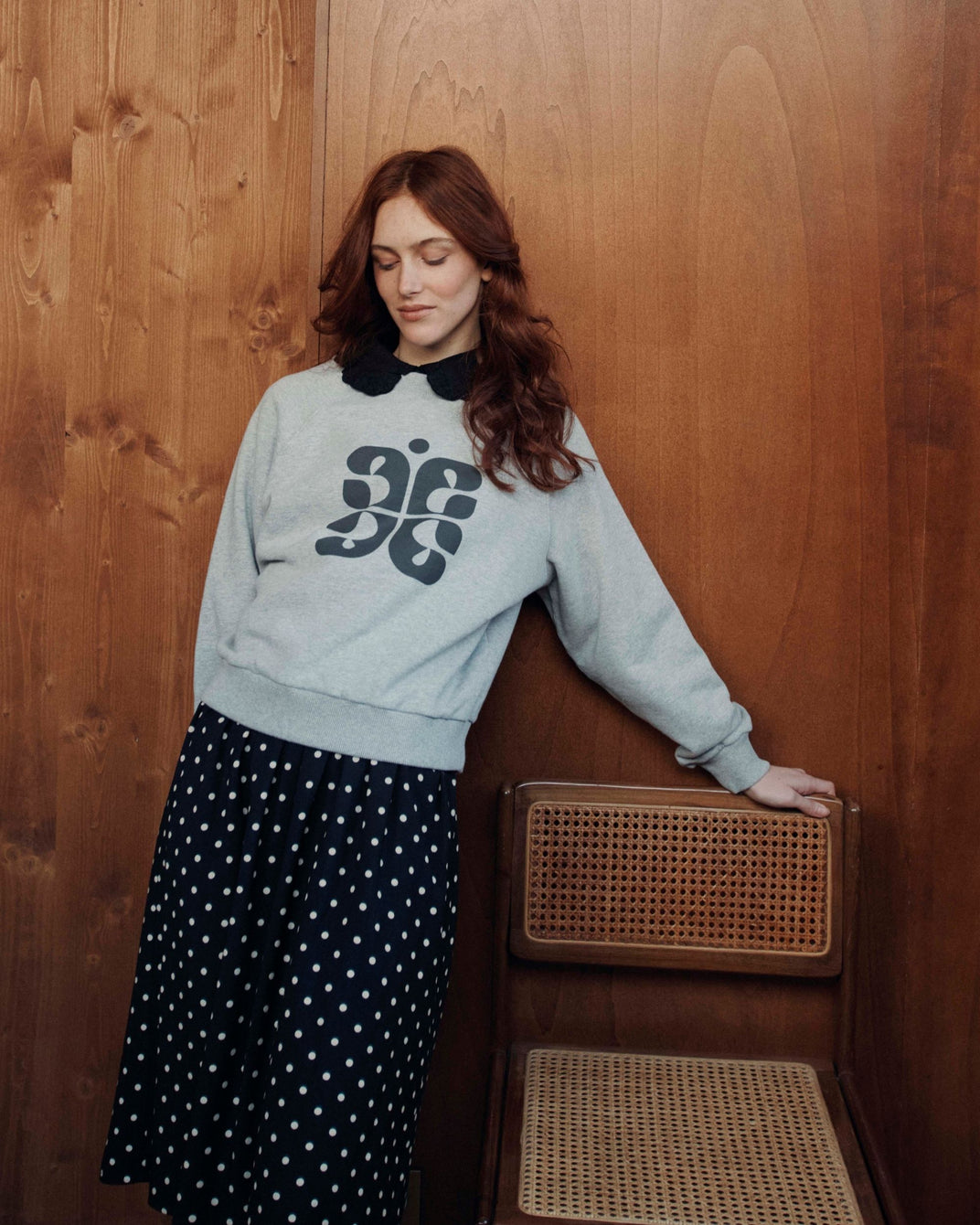 grey heather logo sweatshirt